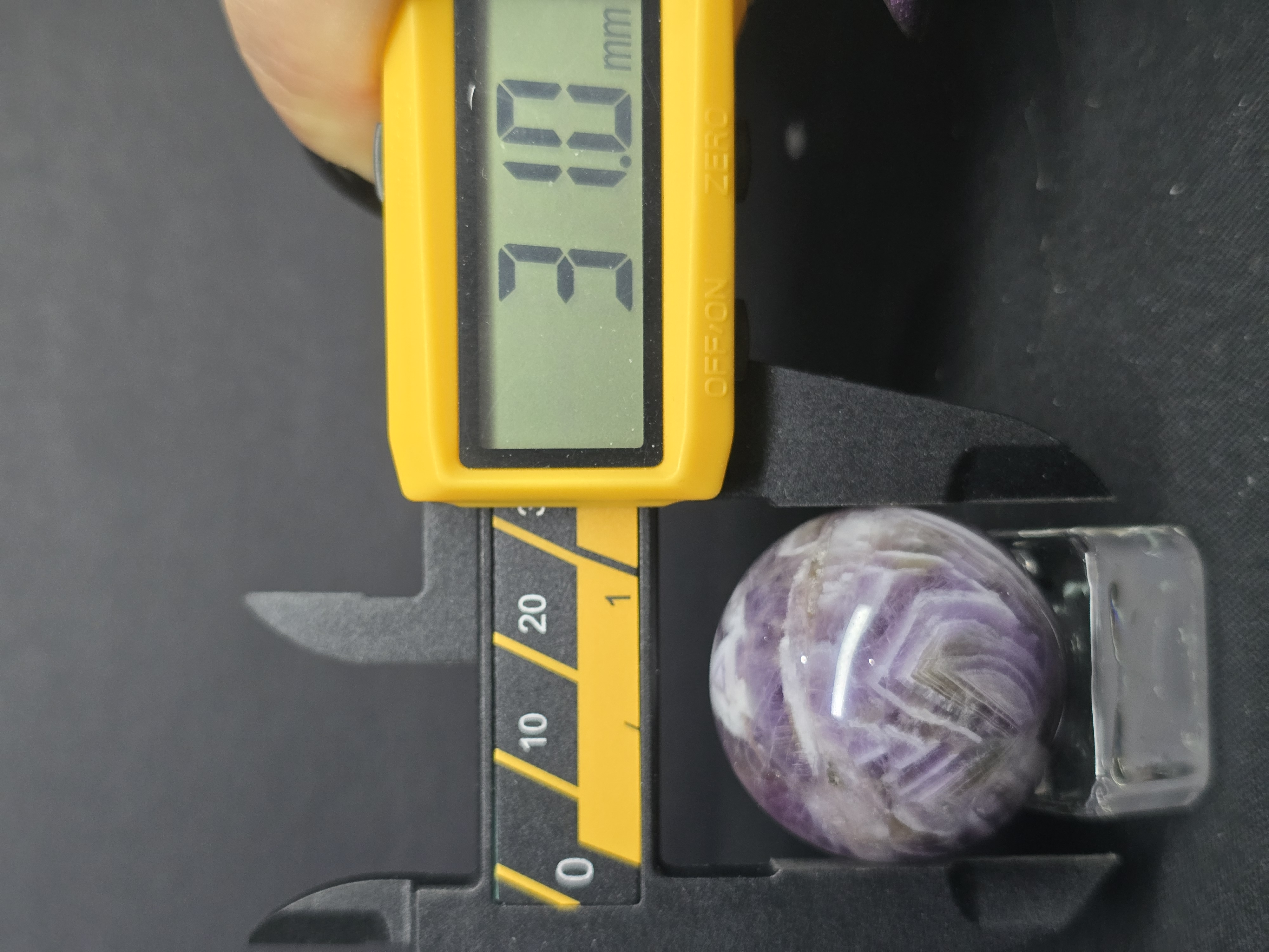 Bi Cầu Mini (~3CM) Thạch Anh Tím Dream Amethyst (tặng kèm đế thủy tinh)_thumbnail_3