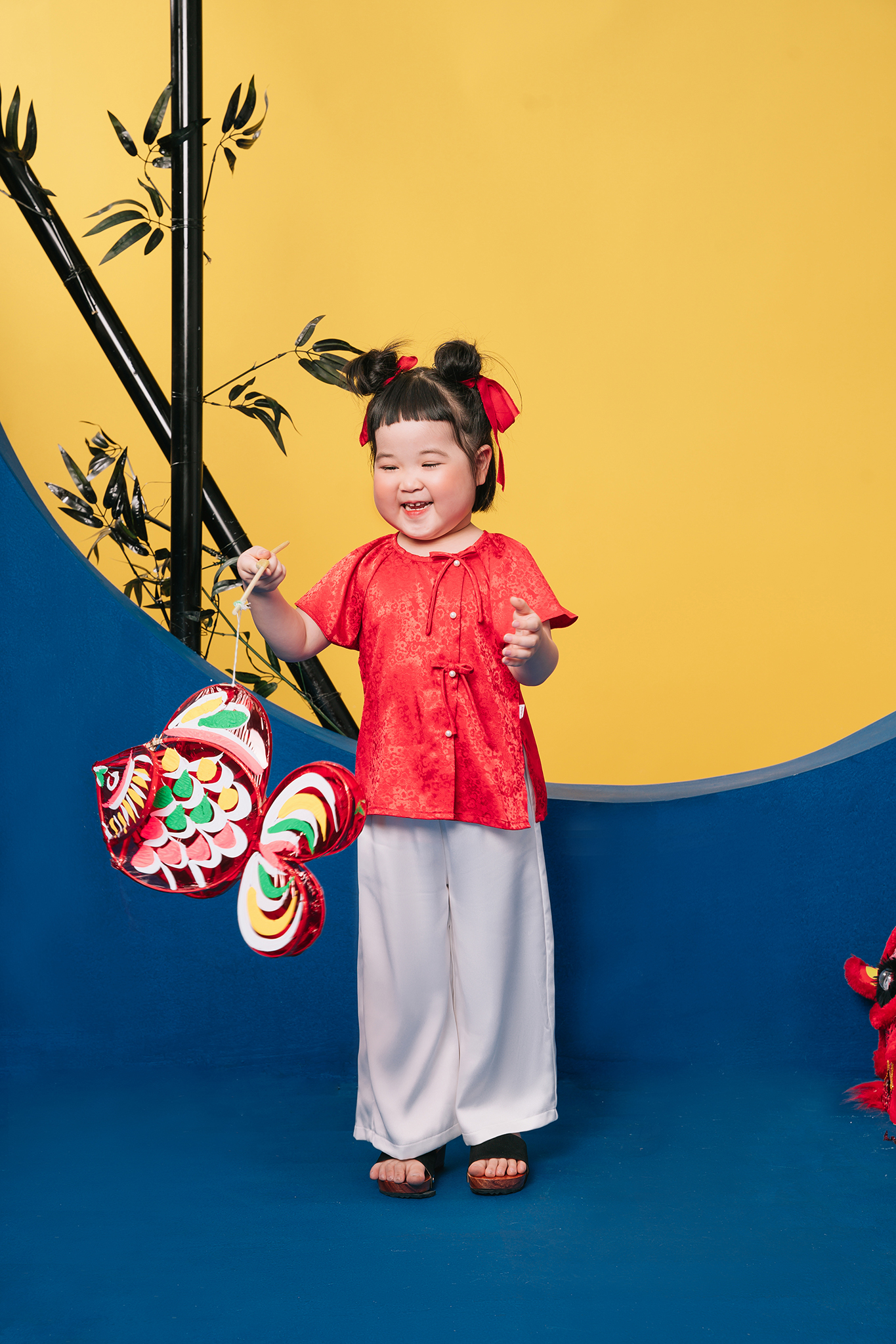 Quần lụa dài bé gái