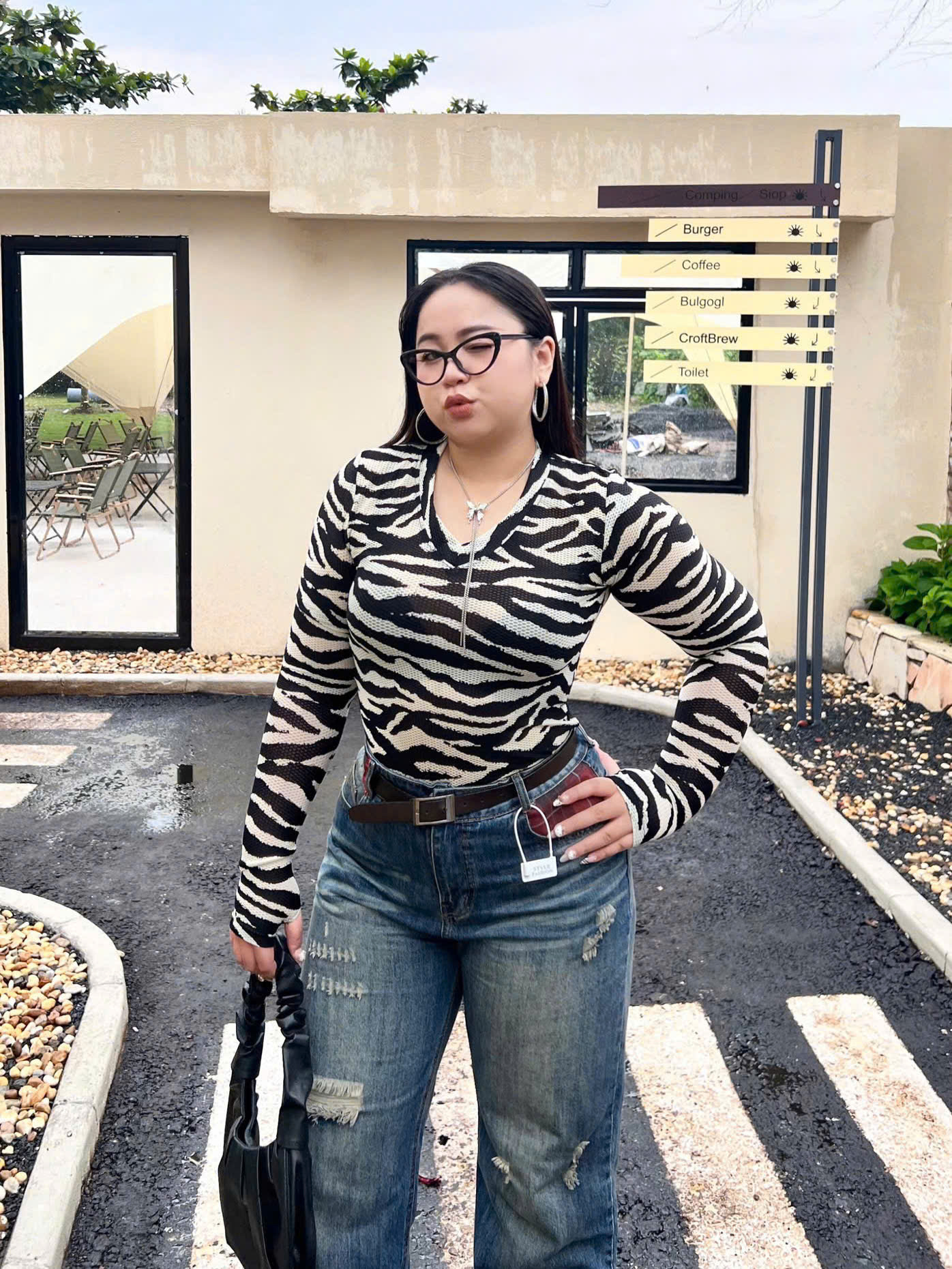 BIGSIZE- Áo thun tay dài cổ tim T- AT9068_thumbnail_5