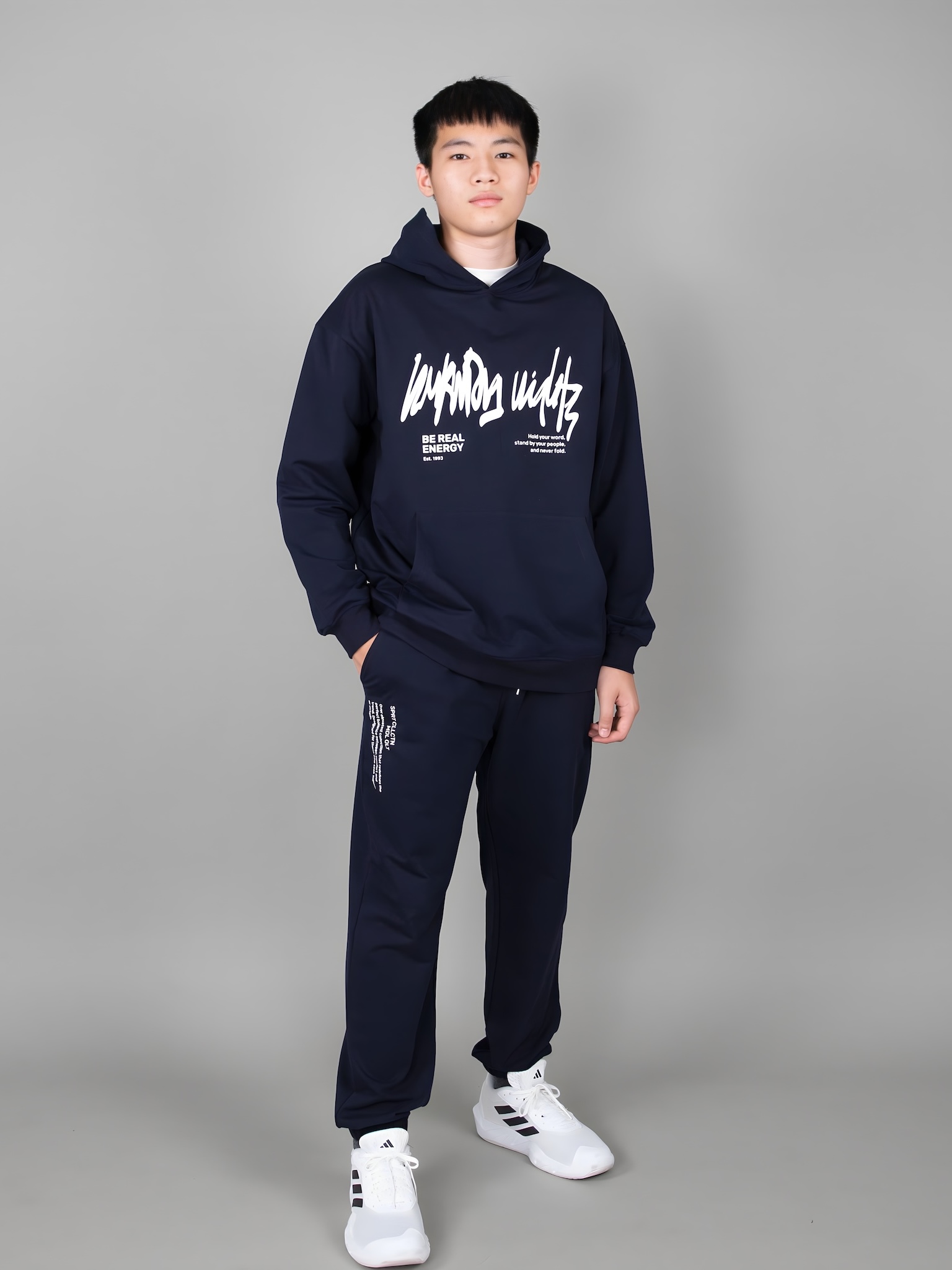 Áo nỉ hoodie navy in chữ ngực_thumbnail_2