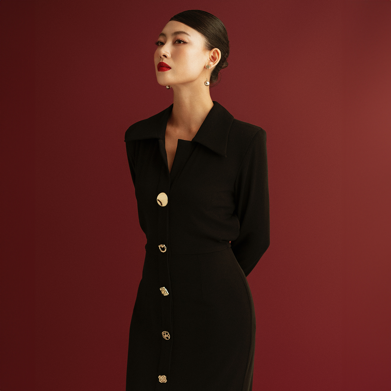 Váy thun dài vai vuông khuy đồng HAGOO_thumbnail_2