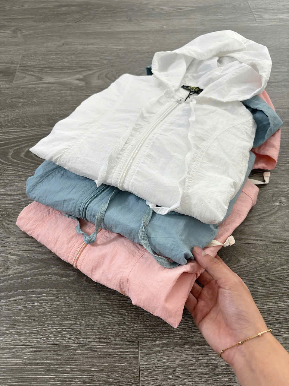 Áo khoác gió ( TRẮNG )_thumbnail_17