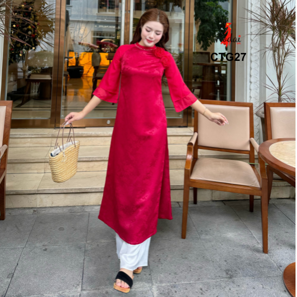 Áo dài cách tân Gấm xốp Thượng Hải tay ghép Von tơ mềm 2 lớp cổ xếp li hoa thêu nổi_thumbnail_1