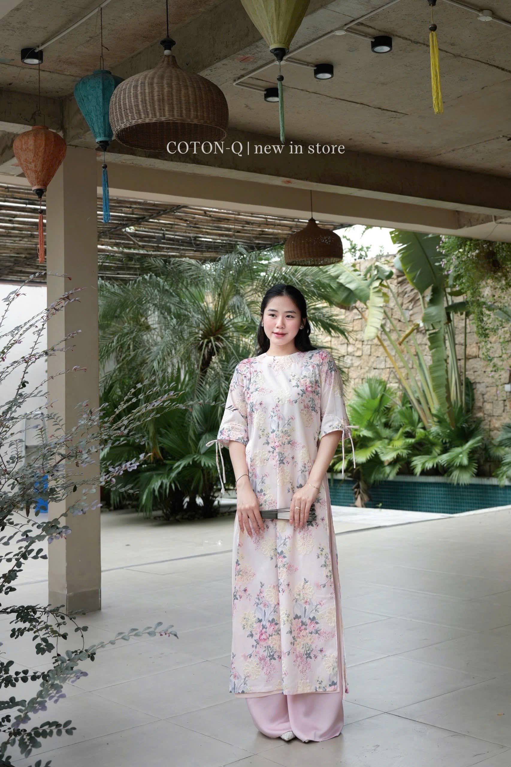 HJ96 Set áo dài hoa in thêu + quần