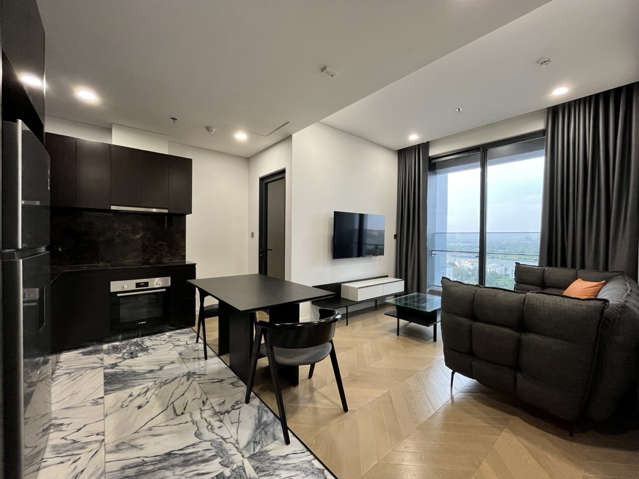 Tin chính chủ - bùng nổ giỏ hàng cho thuê căn 2PN Lumiere Riverside, tầng đẹp view đỉnh