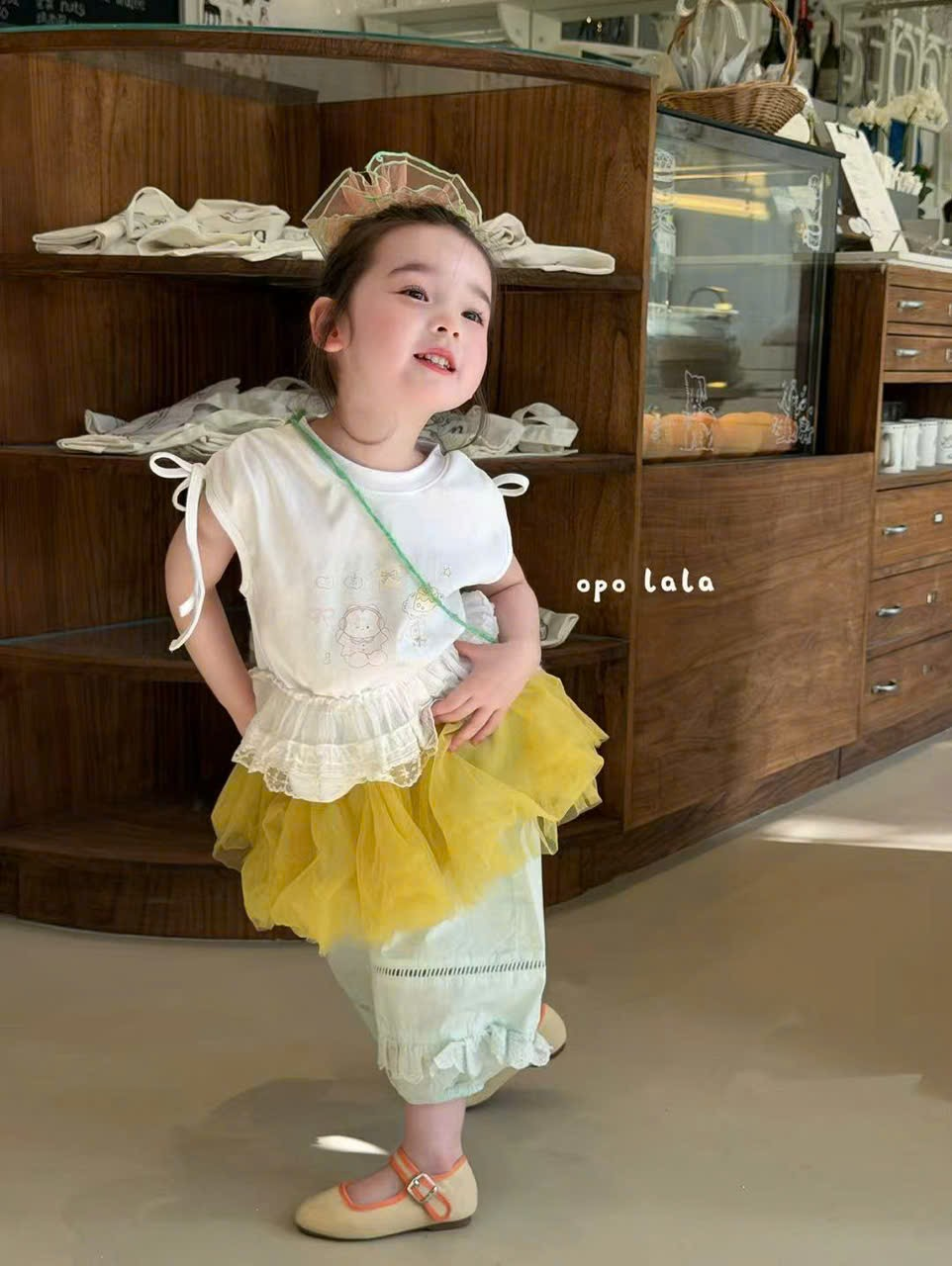 C111 - Quàn thô áng bom màu xanh mint hãng Opl (Sz90-130)