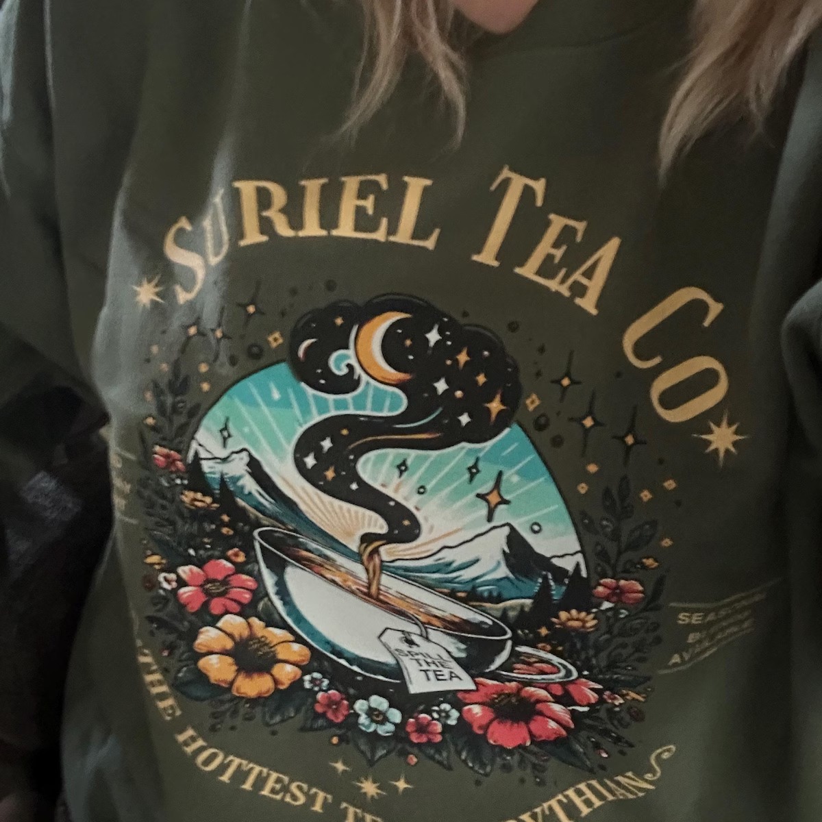 Book Lover's Tea Shirt_thumbnail_10