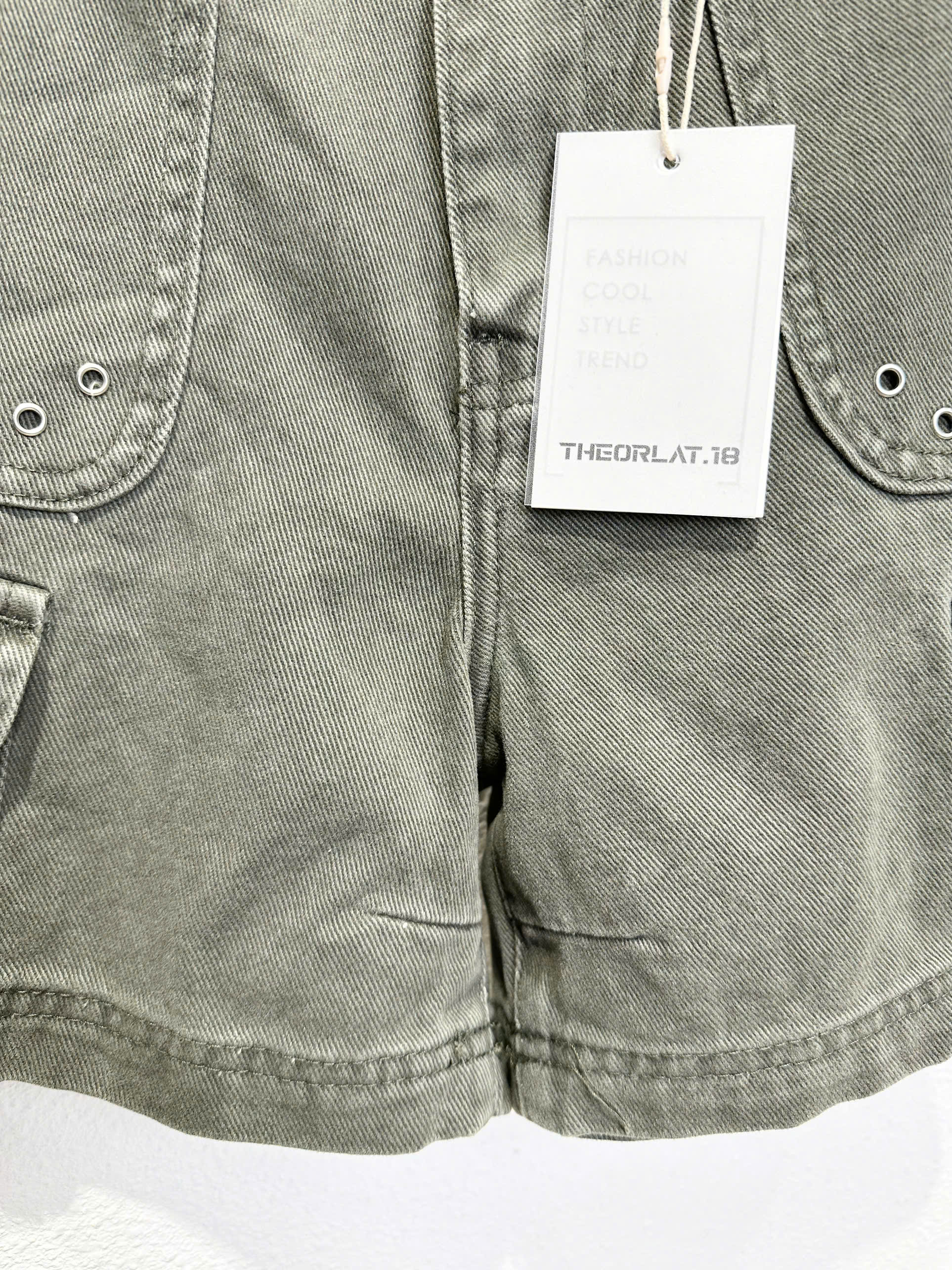 QUAN SHORT THEORLAT_thumbnail_8