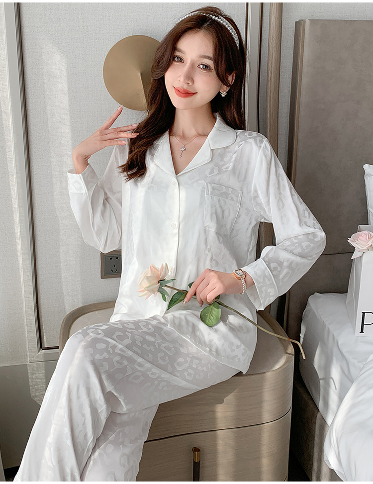 N40 Pijama lụa báo nhiều màu_thumbnail_1