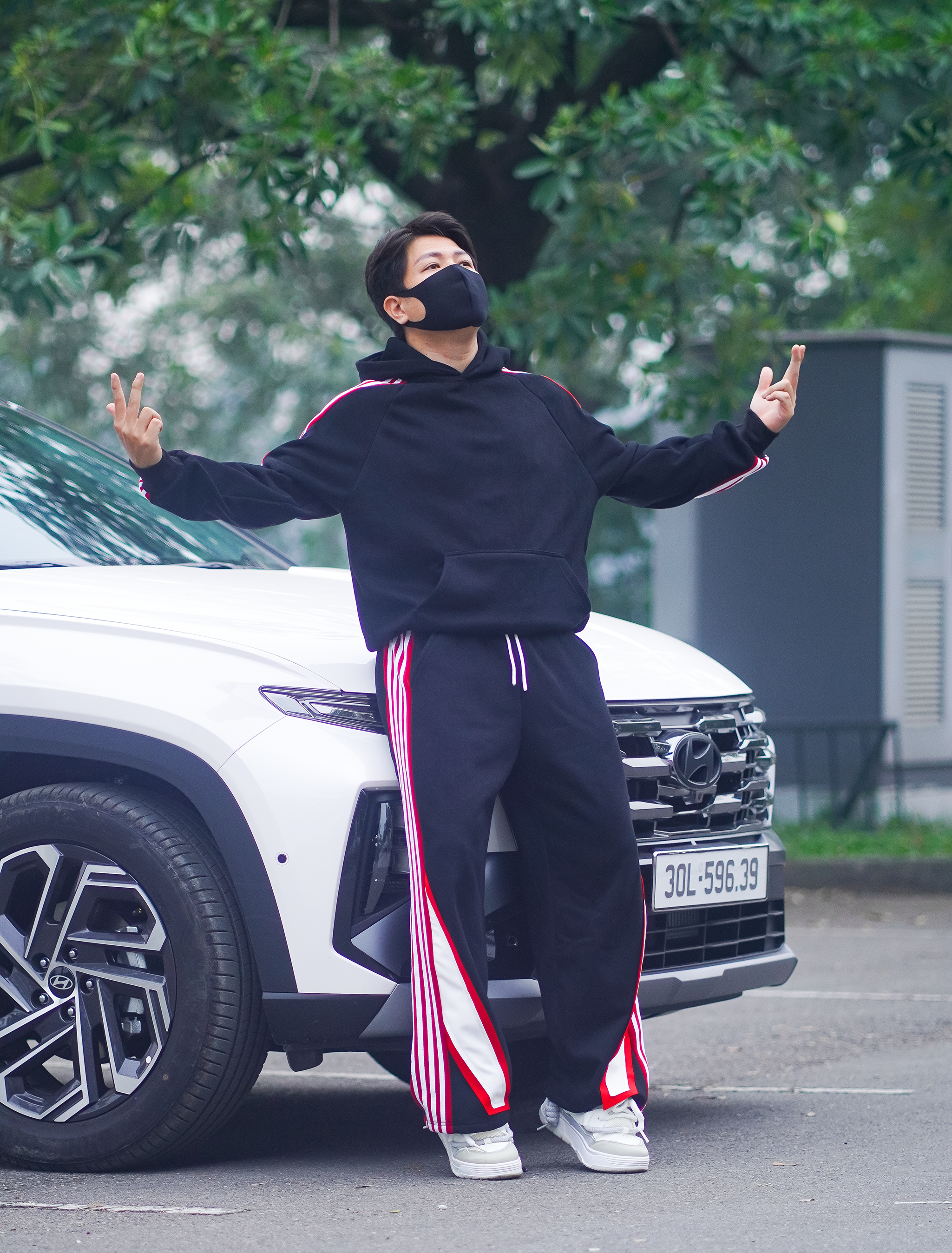 Set nỉ nhung Hàn Quốc, vạt đỏ, sọc trắng hàng loại 1