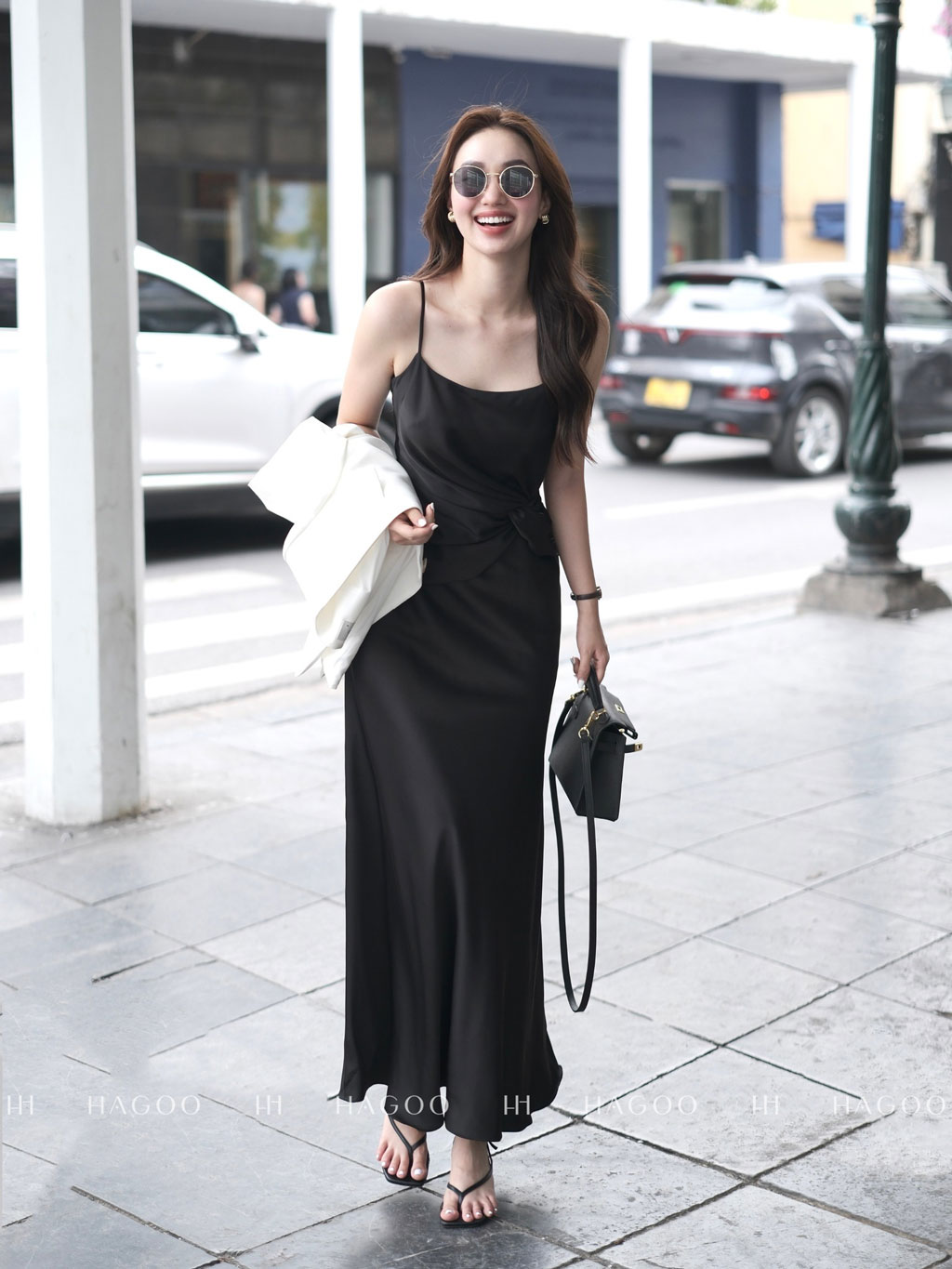 Váy lụa hai dây xoắn eo HAGOO