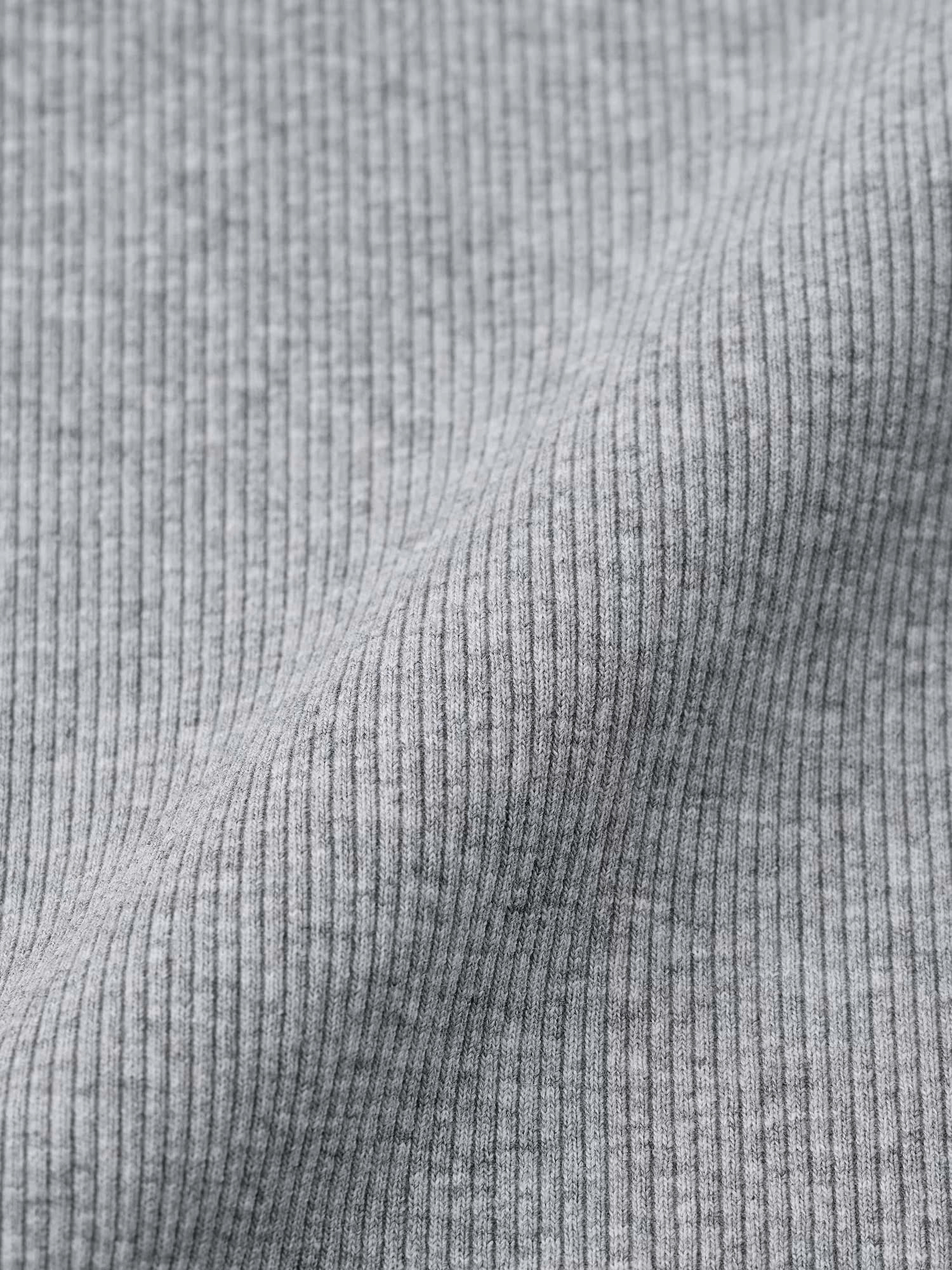 AT496 ÁO THUN GU CROP_thumbnail_15