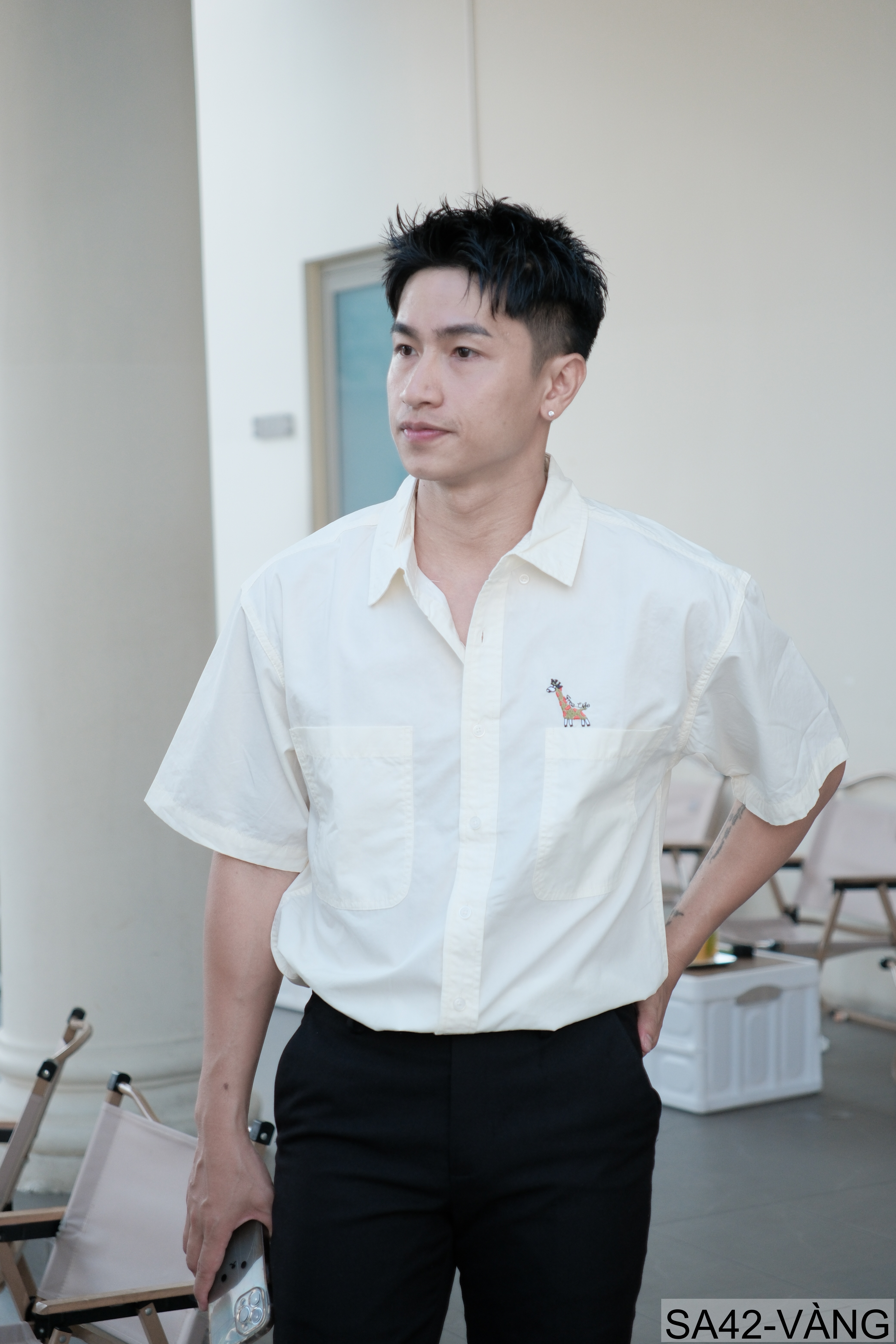 SA42 - Áo sơ mi nam ngắn tay phong cách Nhật, thêu hình hươu cao cổ, chất cotton thoáng mát_thumbnail_2