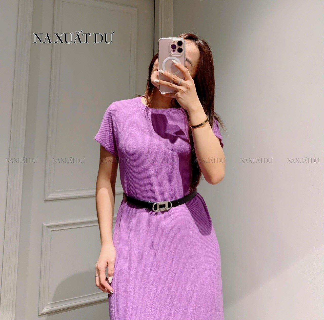 Đầm dài suông xẻ tà nữ 