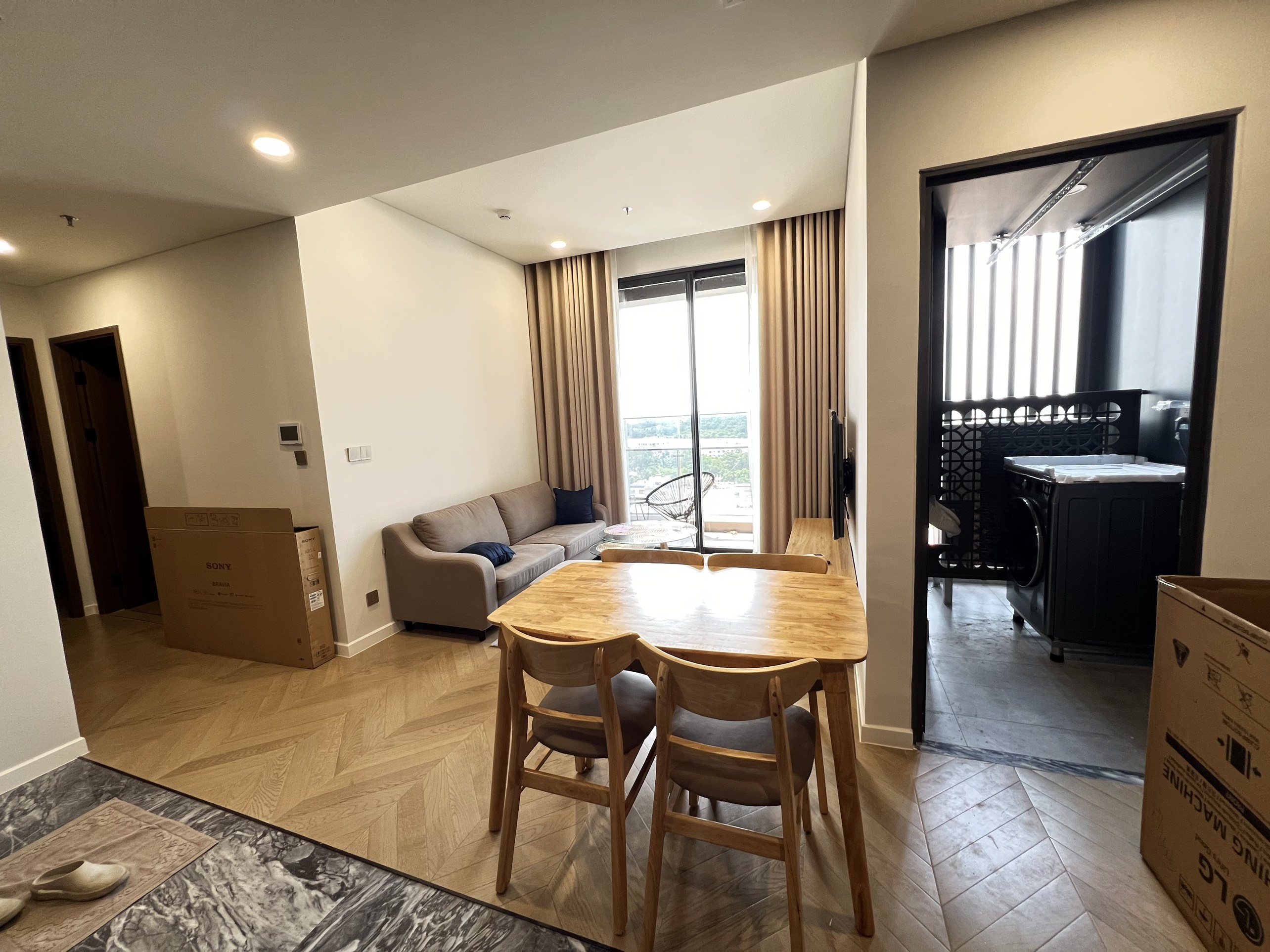 Giá rẻ nhất dự án - Chuyên bán các căn hộ 2PN Lumiere Riverside view độc nhất, nội thất thiết kế từ Pháp_thumbnail_2
