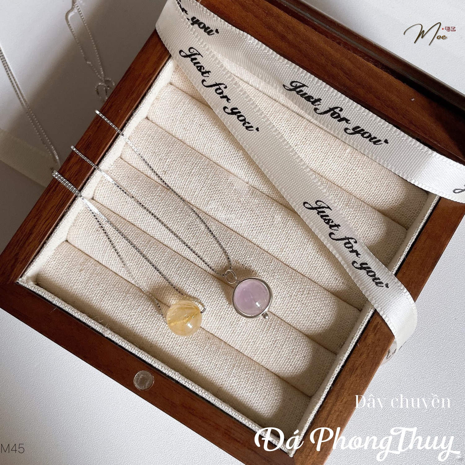 D247 - Dây Chuyền mặt tròn Đá Phong thủy tự nhiên