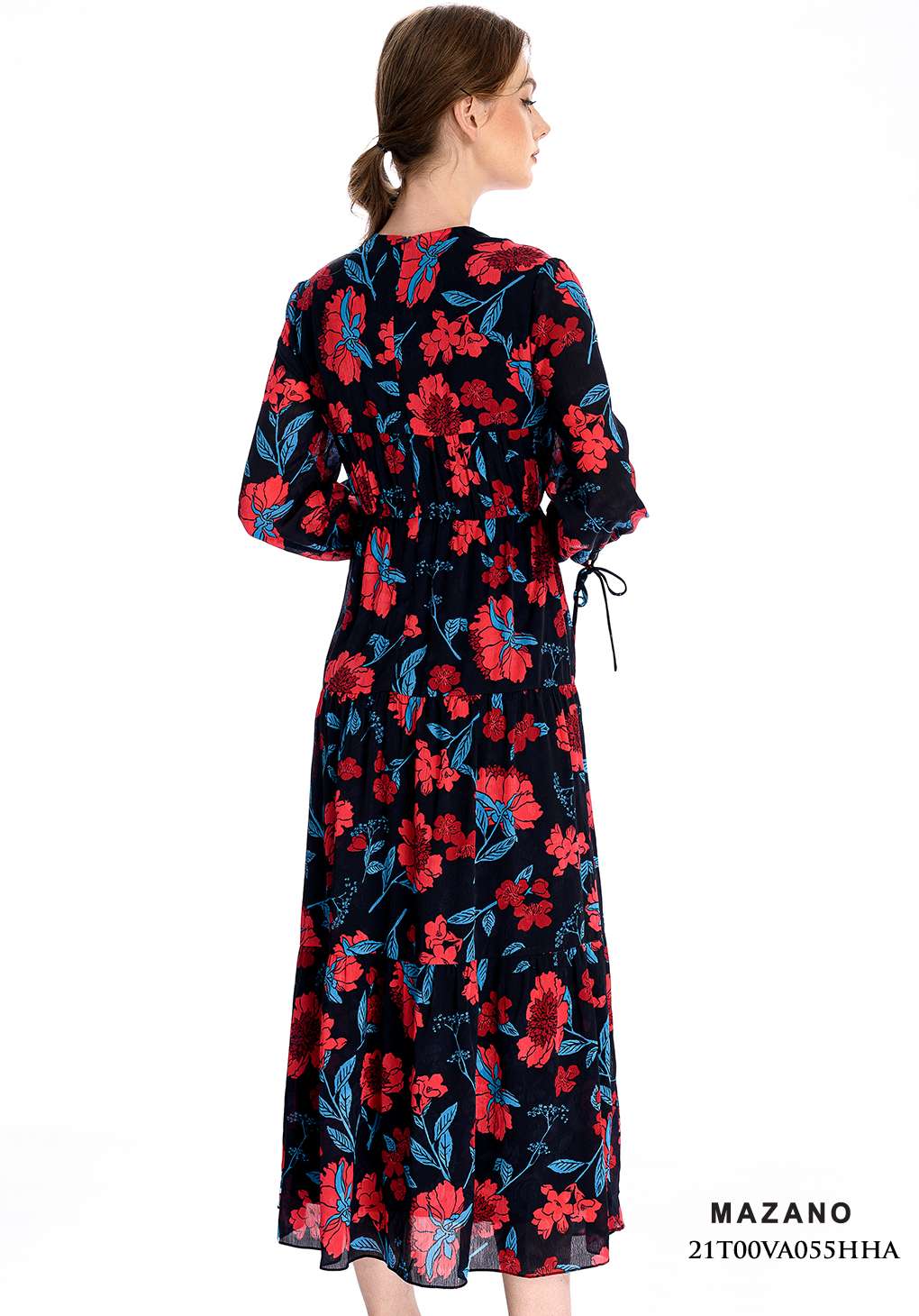 Đầm họa tiết dáng dài chân rủ tay cách điệu