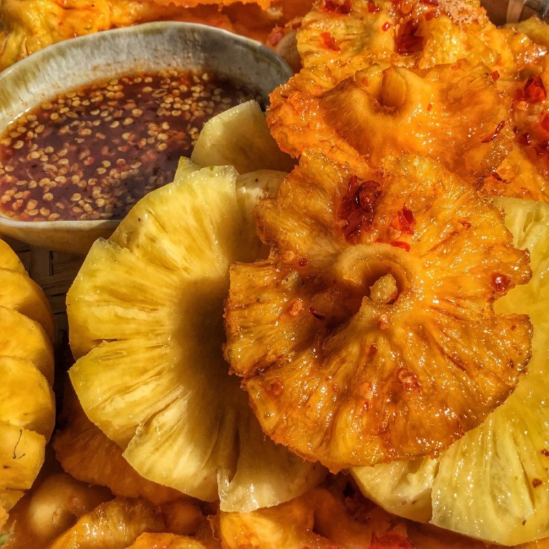 Thơm Mật Sấy Muối Ớt