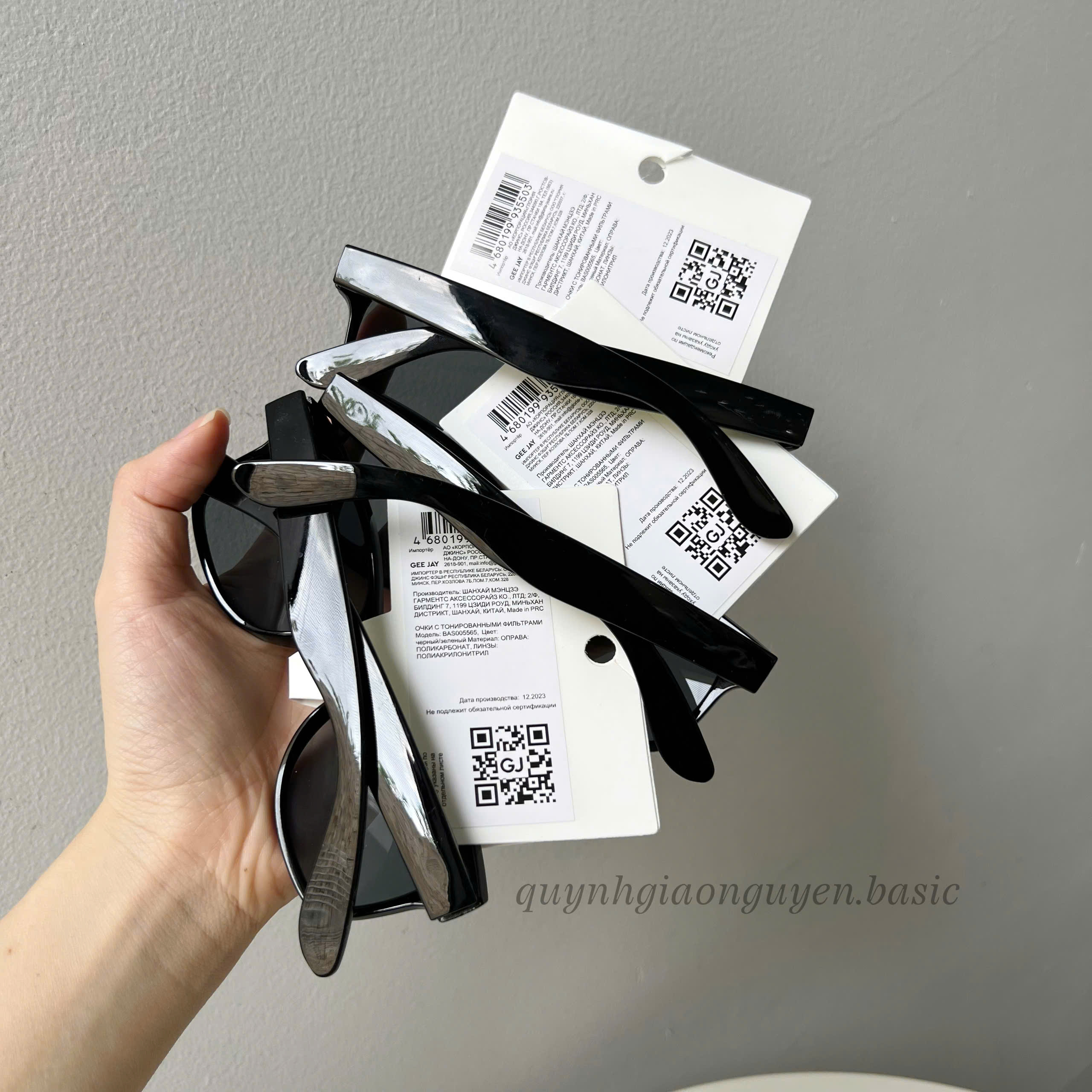 Kính mát bé_thumbnail_2