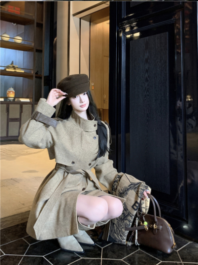 Áo Măng Tô Dạ Dáng Ngắn Thắt Eo Thanh Lịch_thumbnail_2