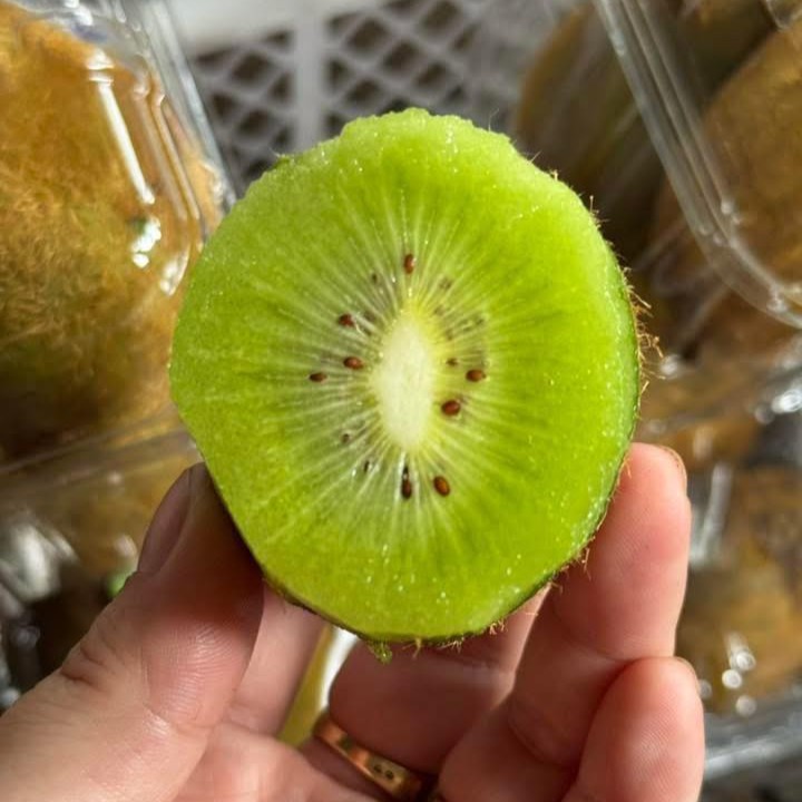 Kiwi Xanh_thumbnail_2
