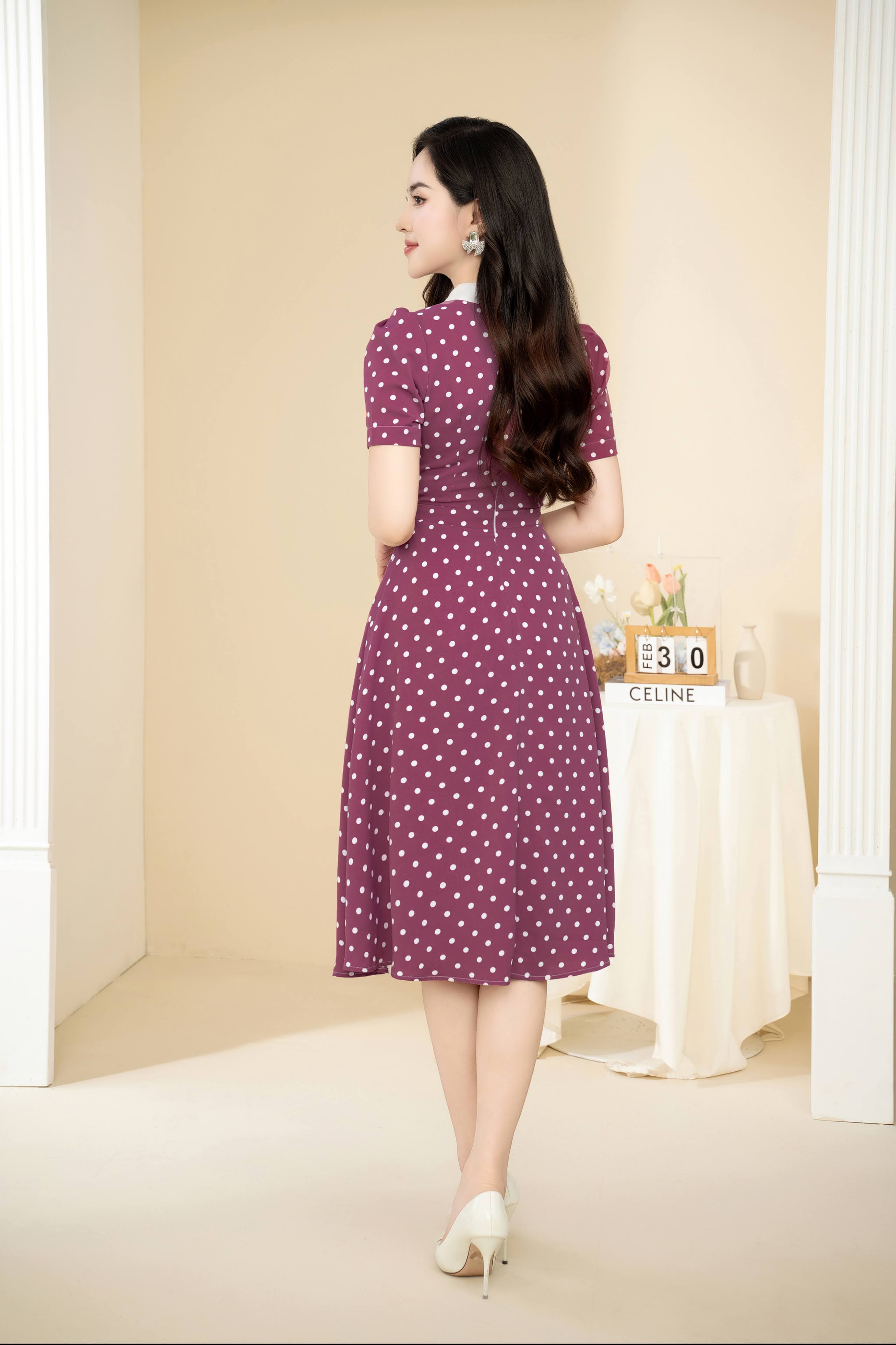 Đầm xoè chấm bi hồng phối trắng_thumbnail_1