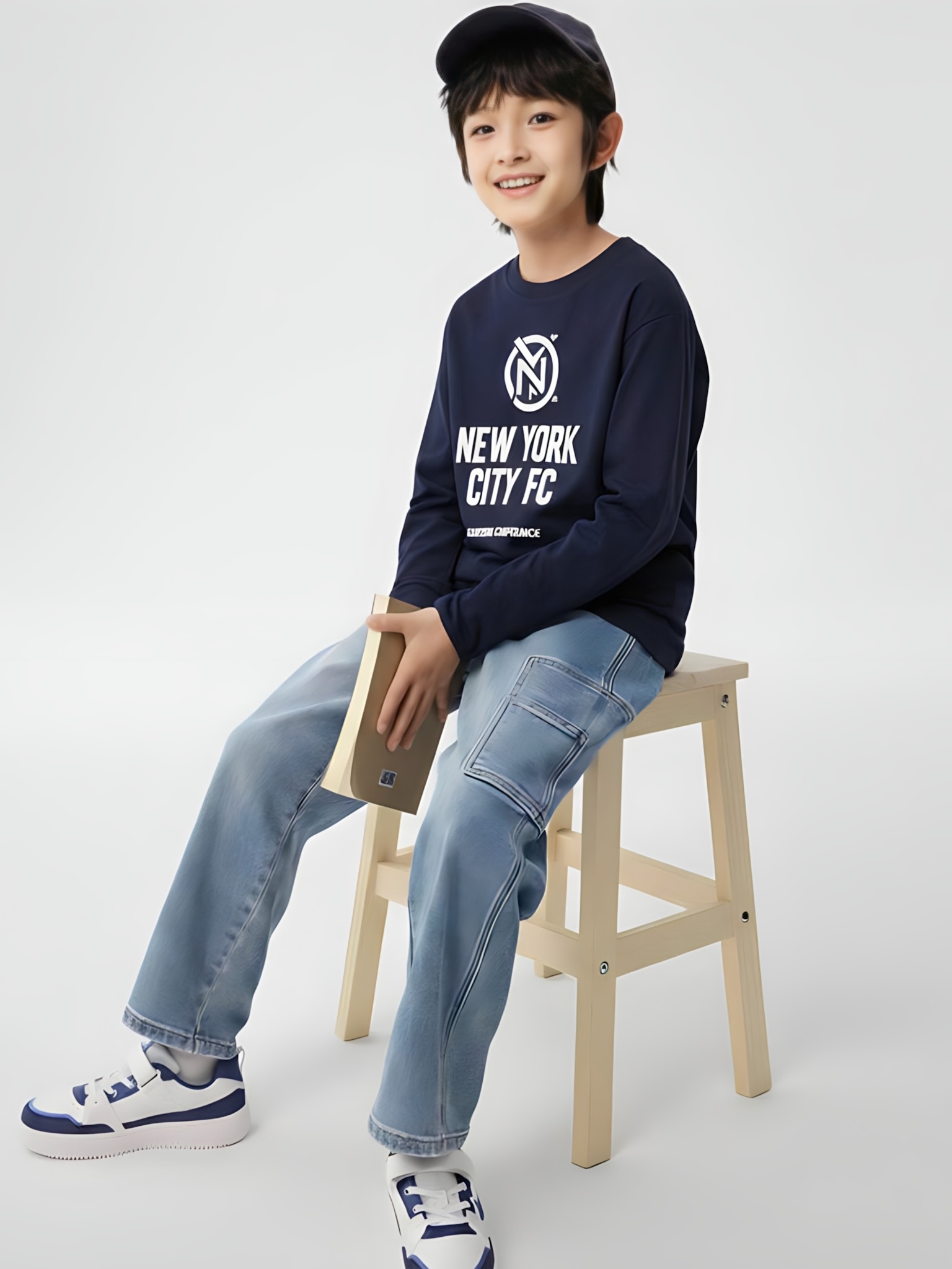 Áo phông dài tay xanh đen in chữ New York City FC