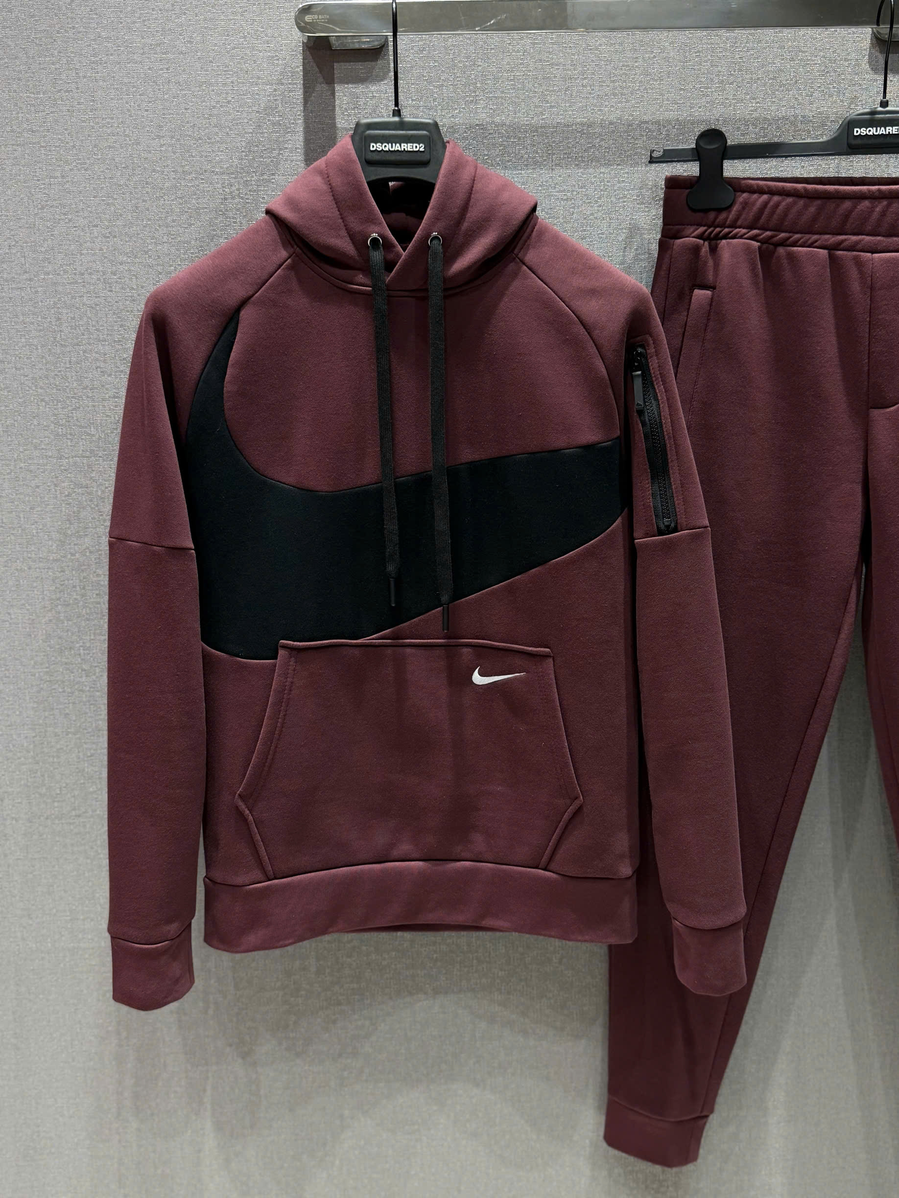 Nike Swoosh Hoodie & Jogger Set_thumbnail_4