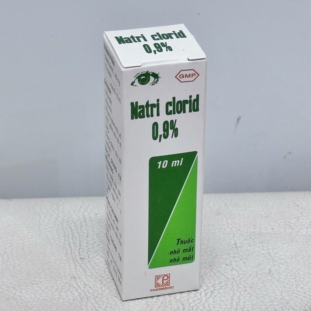 Nước muối sinh lí thường + tăm bông_thumbnail_2