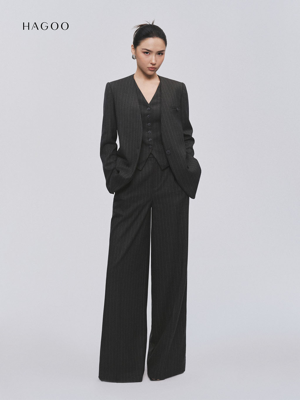 Blazer không ve bổ cơi ngực HAGOO_thumbnail_3