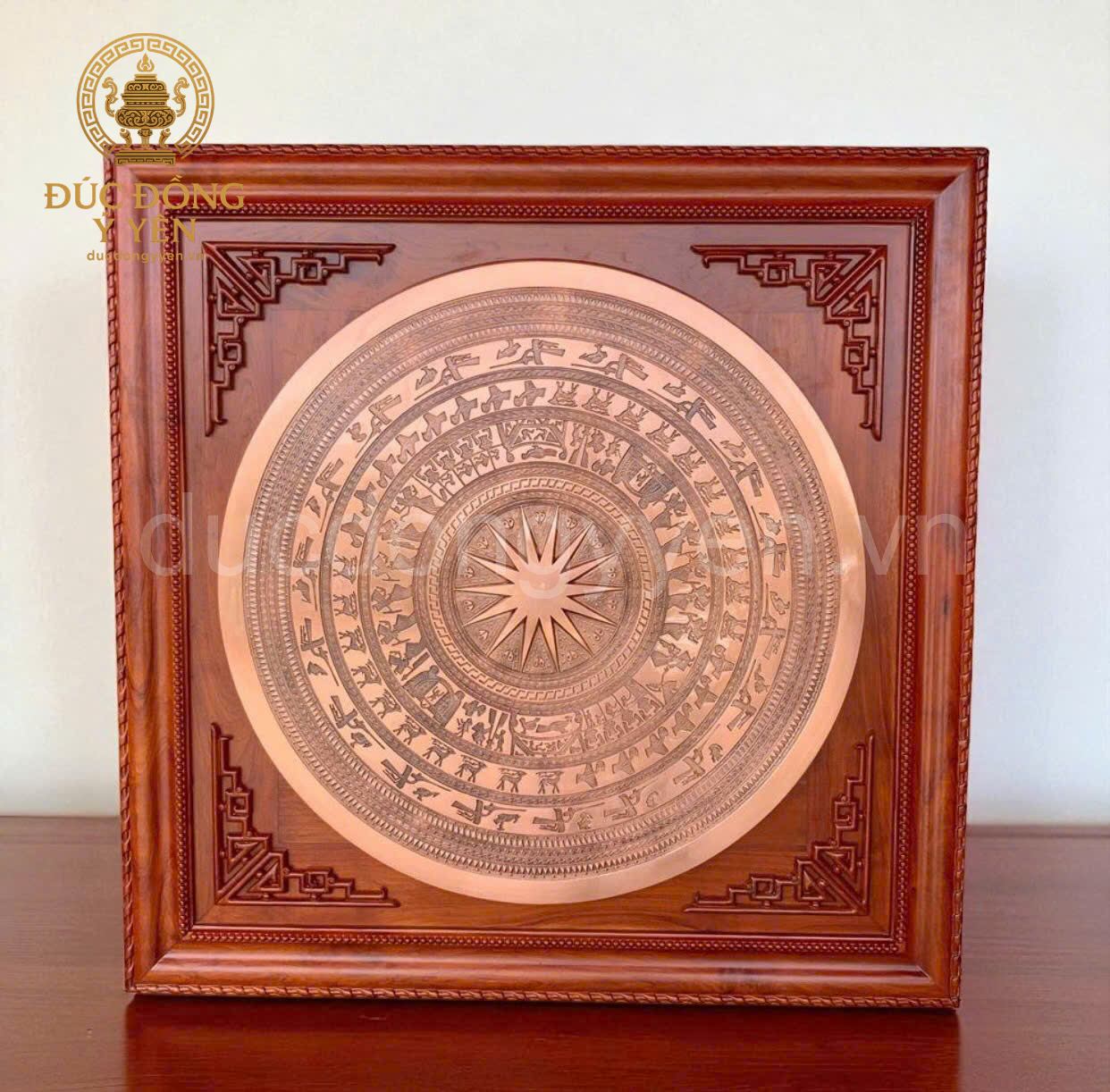 Mặt trống đồng đúc đồng đỏ hoa văn chìm_thumbnail_1