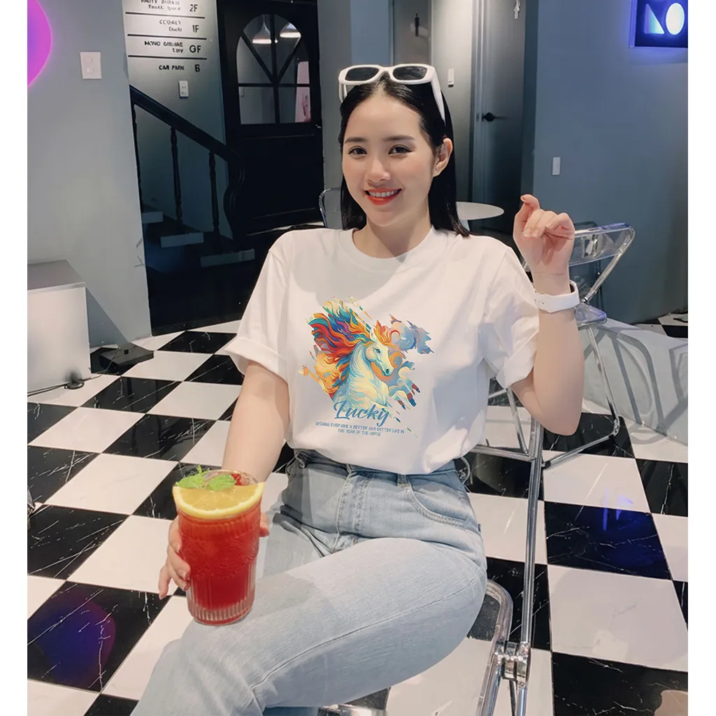 Áo thun Tết Bính Ngọ Lucky Miucho Chic vải cotton thoáng mát form vừa tôn dáng 3016_thumbnail_5