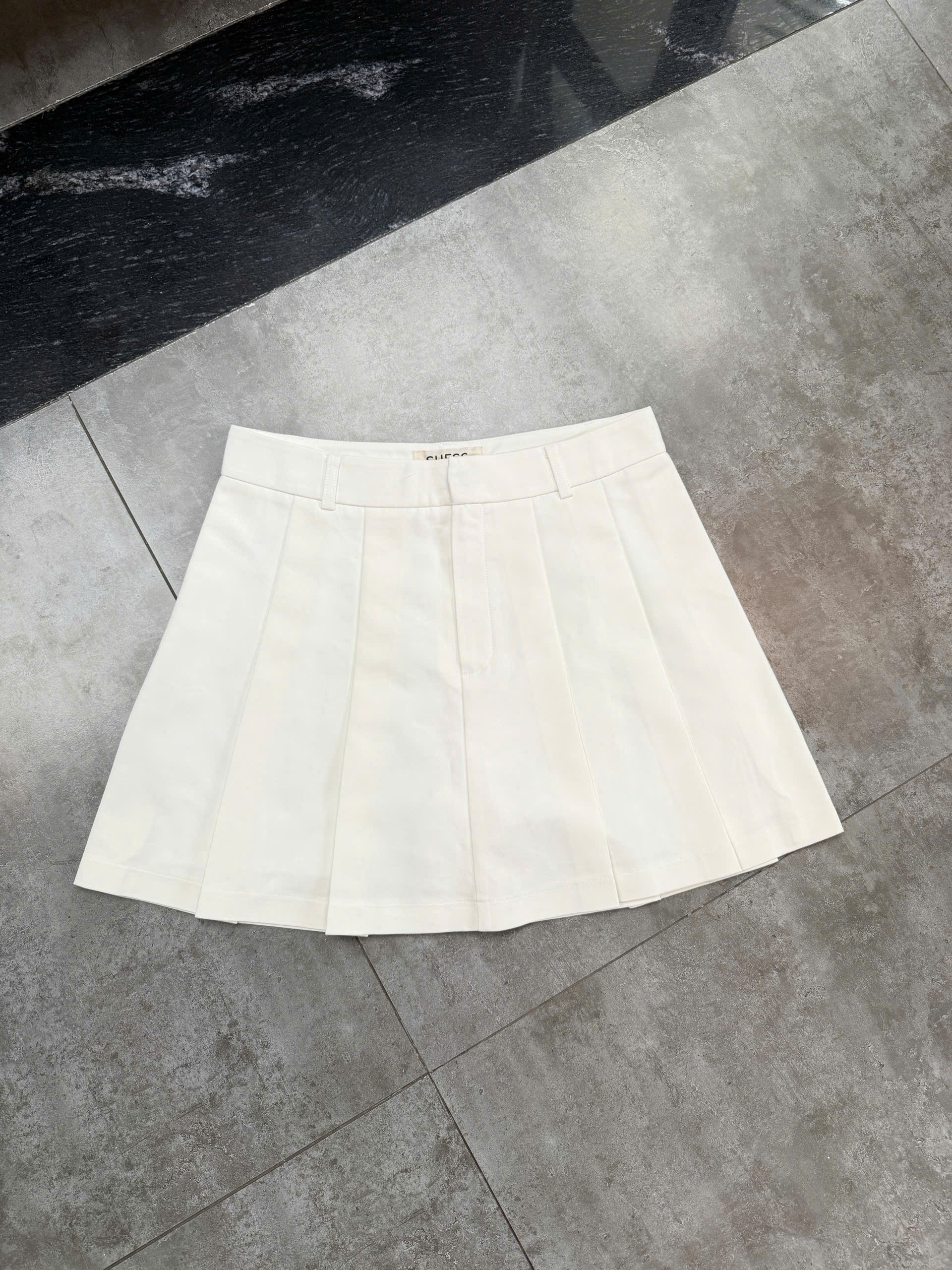 Chân váy xếp ly ( ĐEN )_thumbnail_5