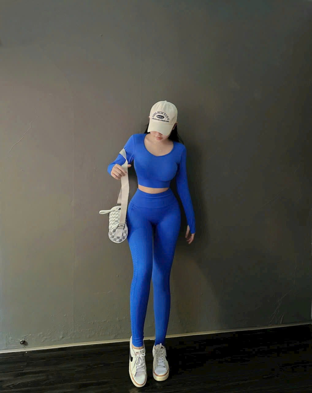 Áo Croptop Thể Thao Nữ Dáng Dài Xỏ Ngón_thumbnail_15