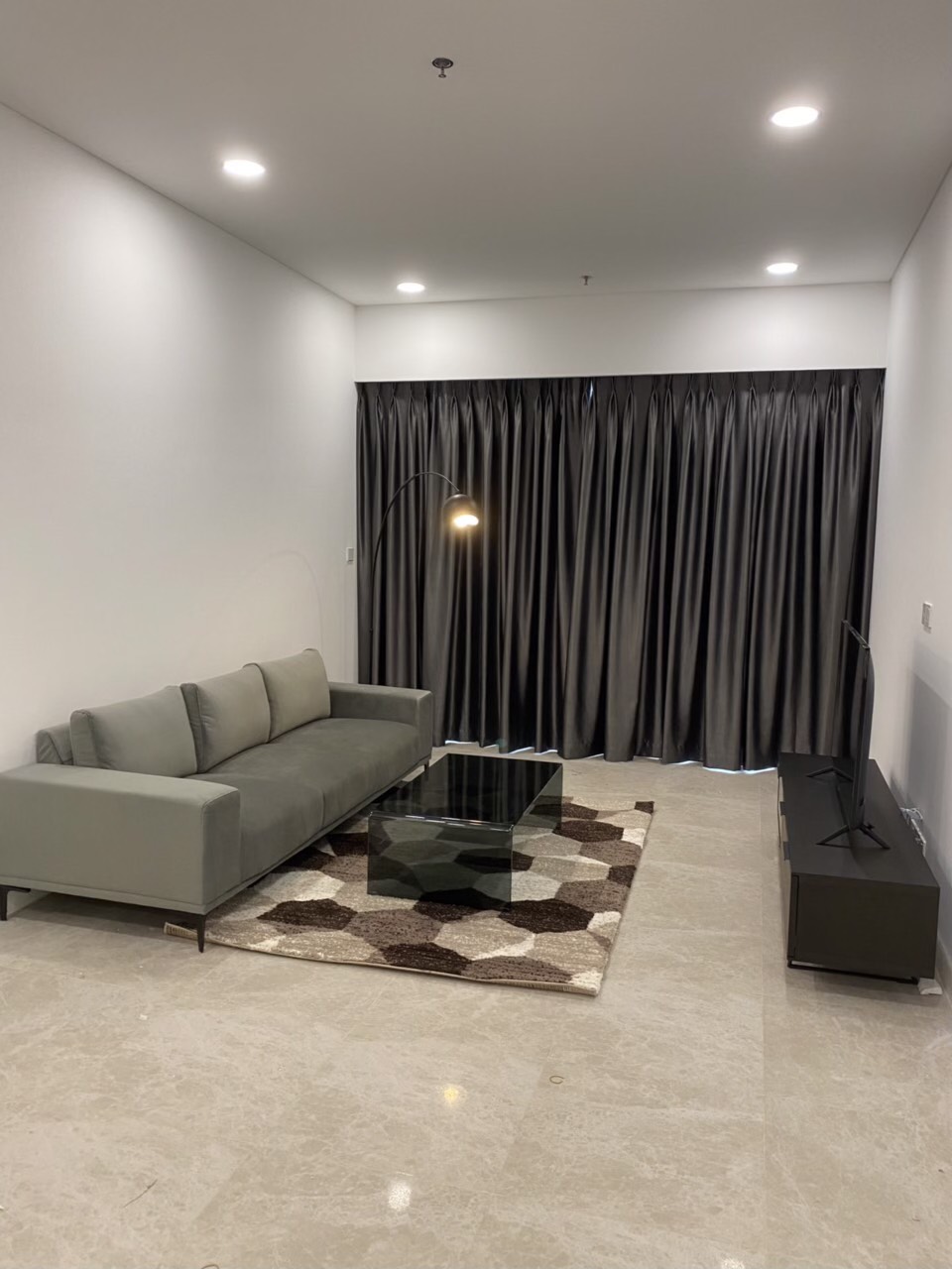 Bán 3PN - Tầng cao, view sông + Landmark - Không chắn view_thumbnail_1