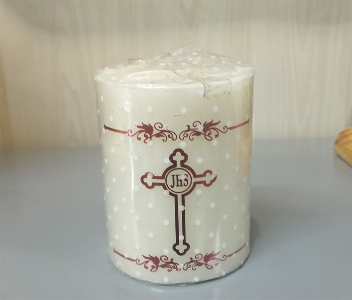 Nến trụ thánh giá vàng 8cm