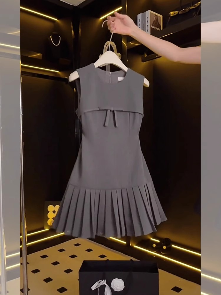 15449-Đầm suông A sát nách tà xếp li (  tuyết mua)_thumbnail_0