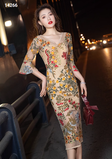 14266-Đầm body ren hoa 3D tay loe cách điệu_thumbnail_1