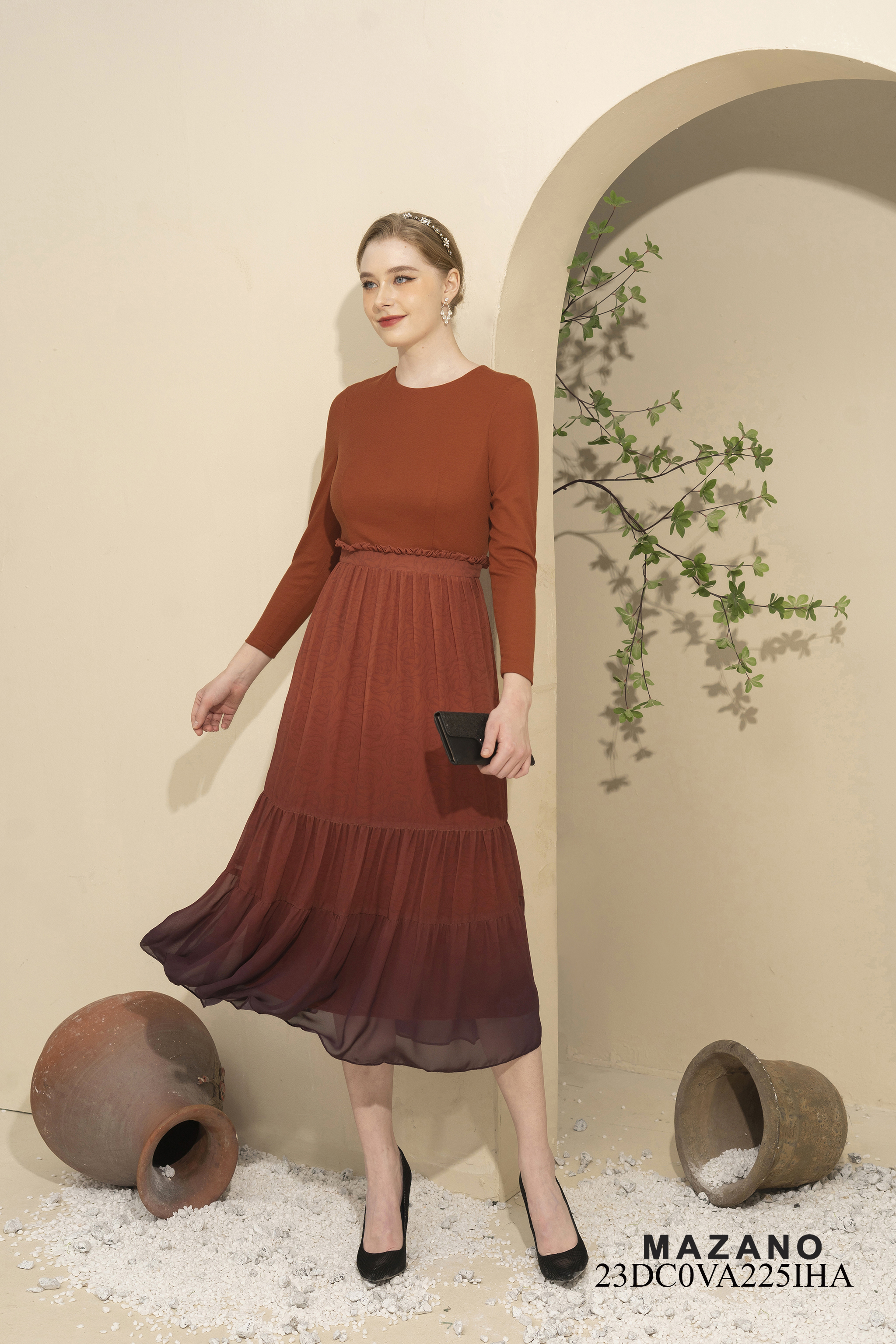 Đầm dệt kim phối chân voan ombre