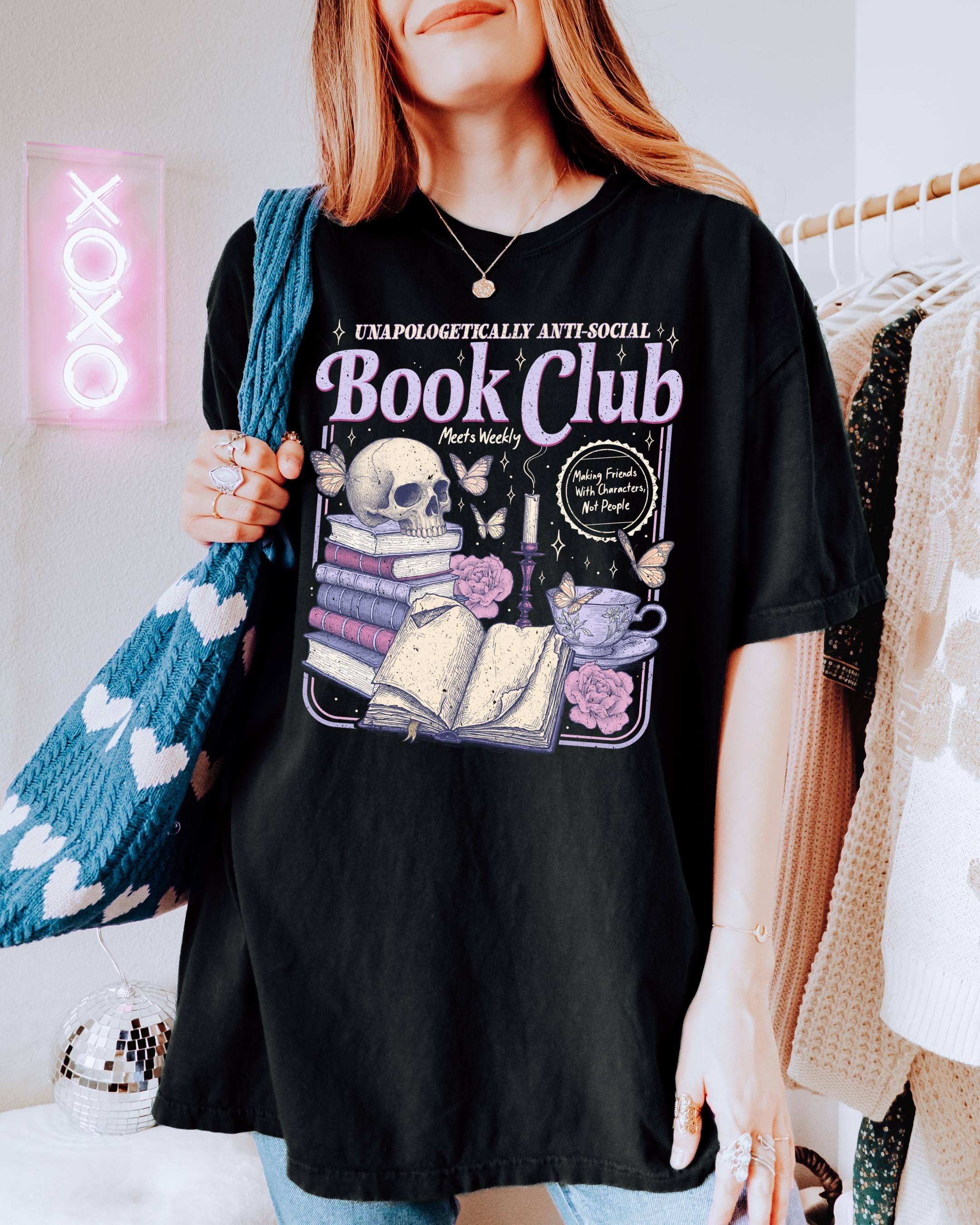 Cozy Book-Themed Comfort Tee