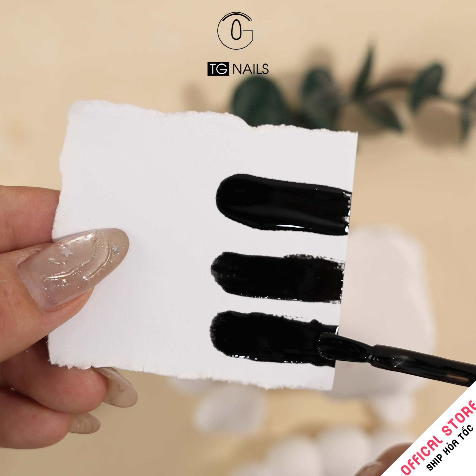 Sơn gel màu Đen TG cao cấp cọ tròn chai 15ml_thumbnail_4