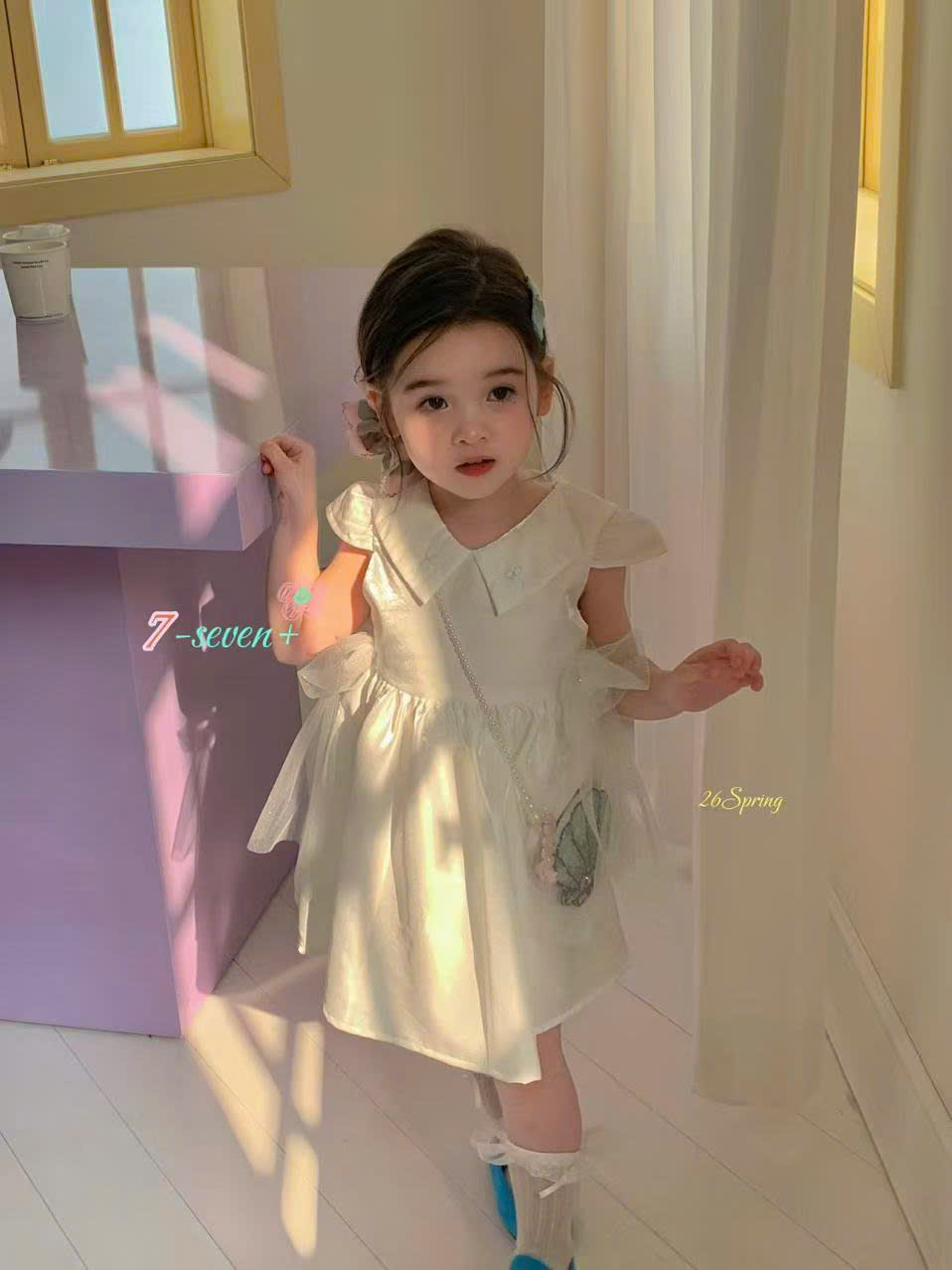 (H52) Váy lụa màu trắng tay hến 7 Seven