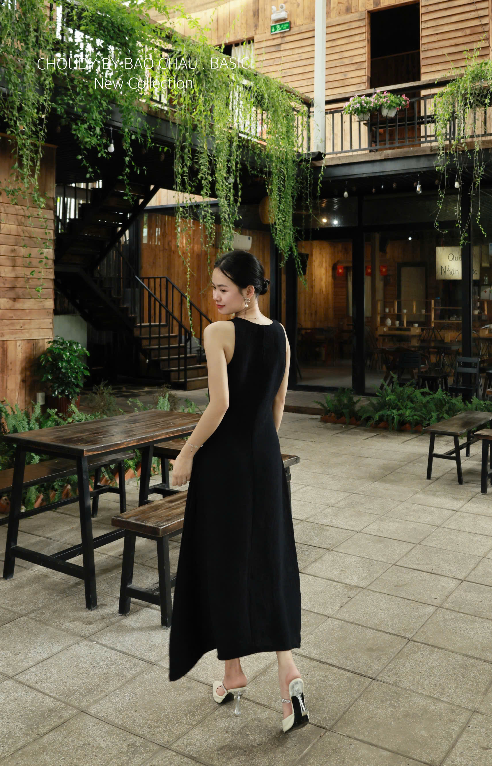 U660 ĐẦM ĐEN SUÔNG_thumbnail_4