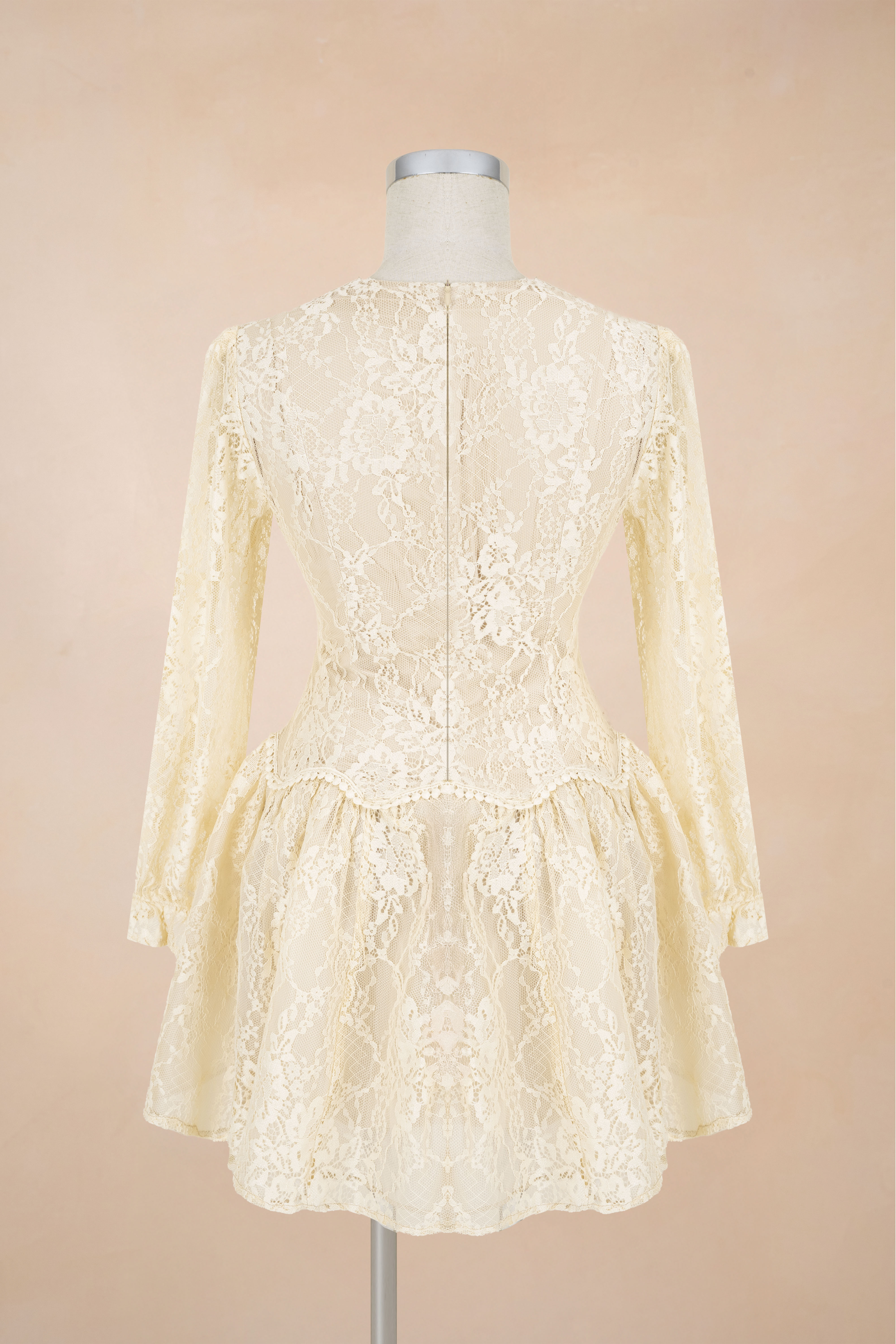 Đầm Xoè Cổ V Tay Dài_thumbnail_2