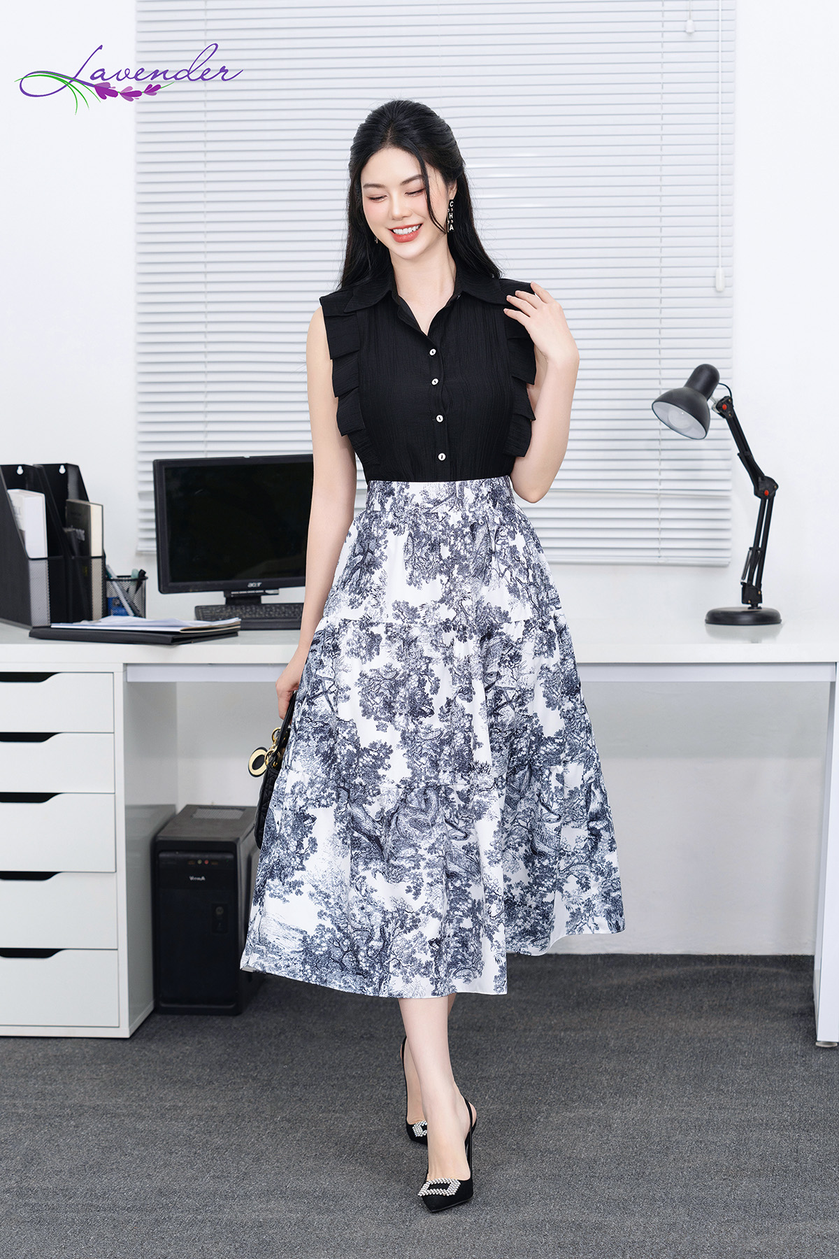 Áo sơ mi nữ đen sát nách phối bèo A3063_thumbnail_2