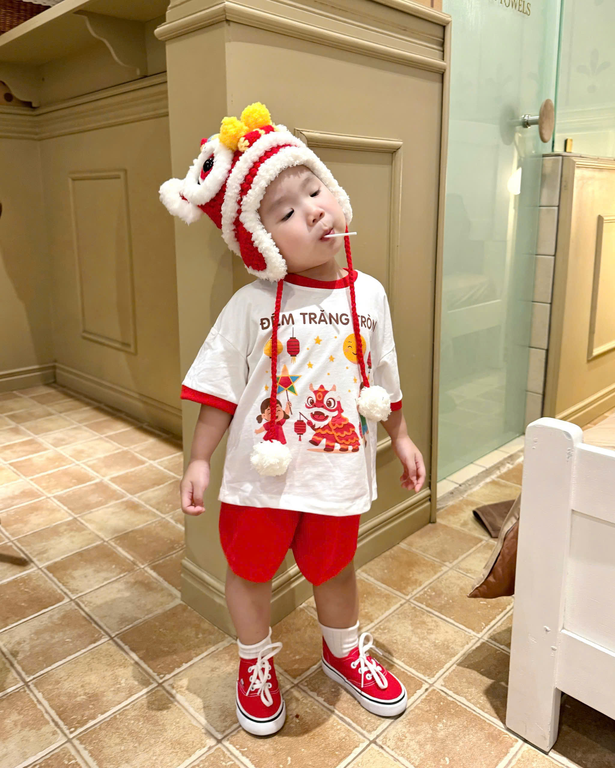 T30 BỘ CỘC TRUNG THU ĐÊM TRĂNG TRÒN KÈM MŨ- A117.1728