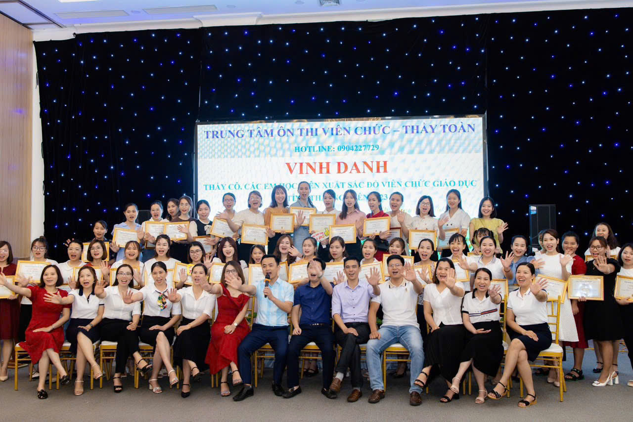 Học Thầy Toàn Viên Chức Có Tốt Không? 7 Giải Đáp Đang khi Băn Khoăn