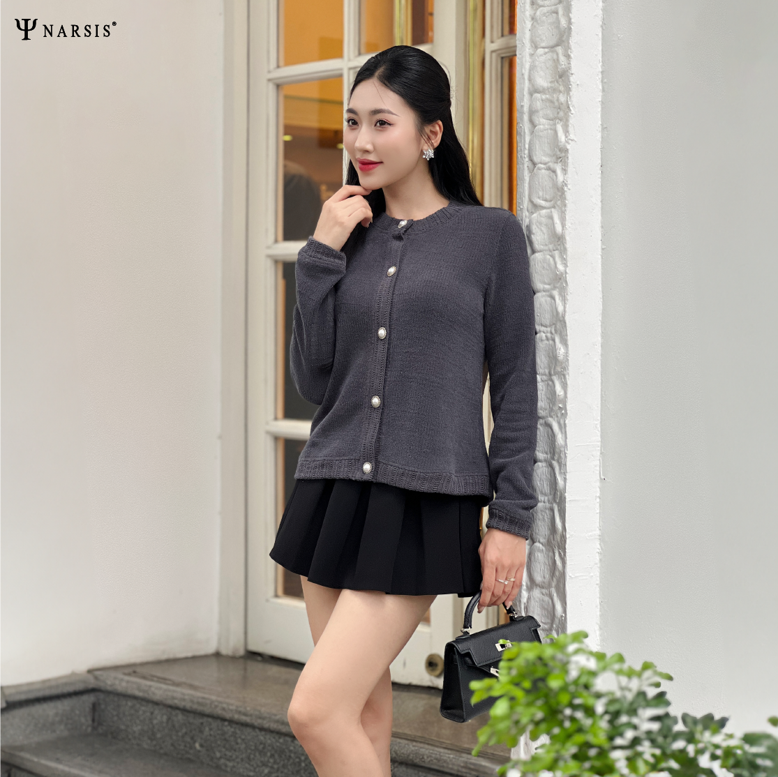 ÁO CARDIGAN NỮ NARSIS DÁNG NGẮN CHẤT LIỆU LEN MỀM MỊN MÀU GHI ĐẬM PHONG CÁCH HÀN QUỐC L23032 NARS..._thumbnail_3