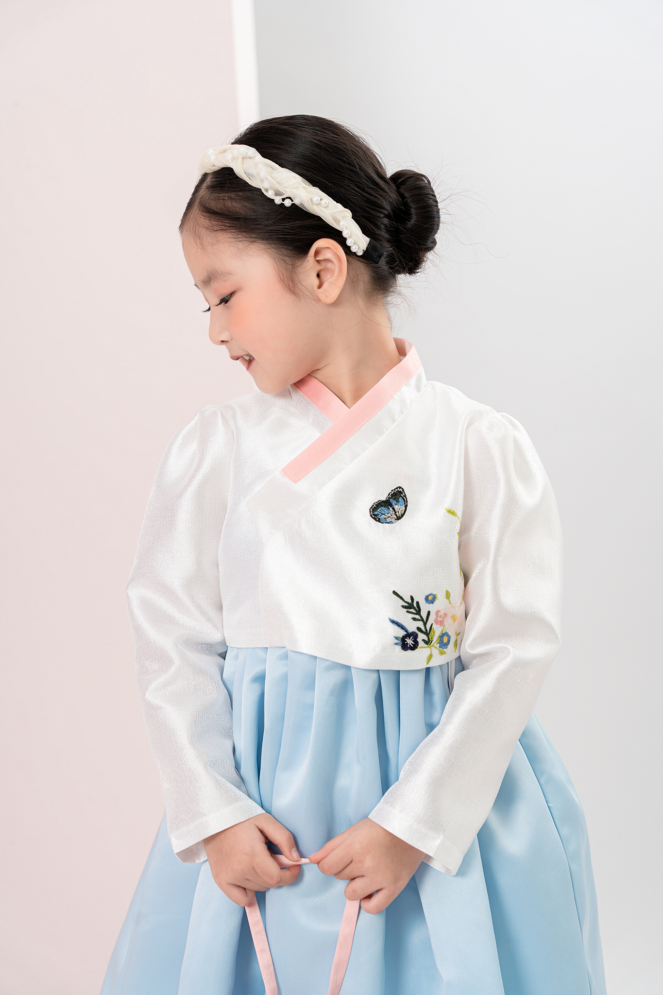 Set hanbok thêu hoa_thumbnail_1