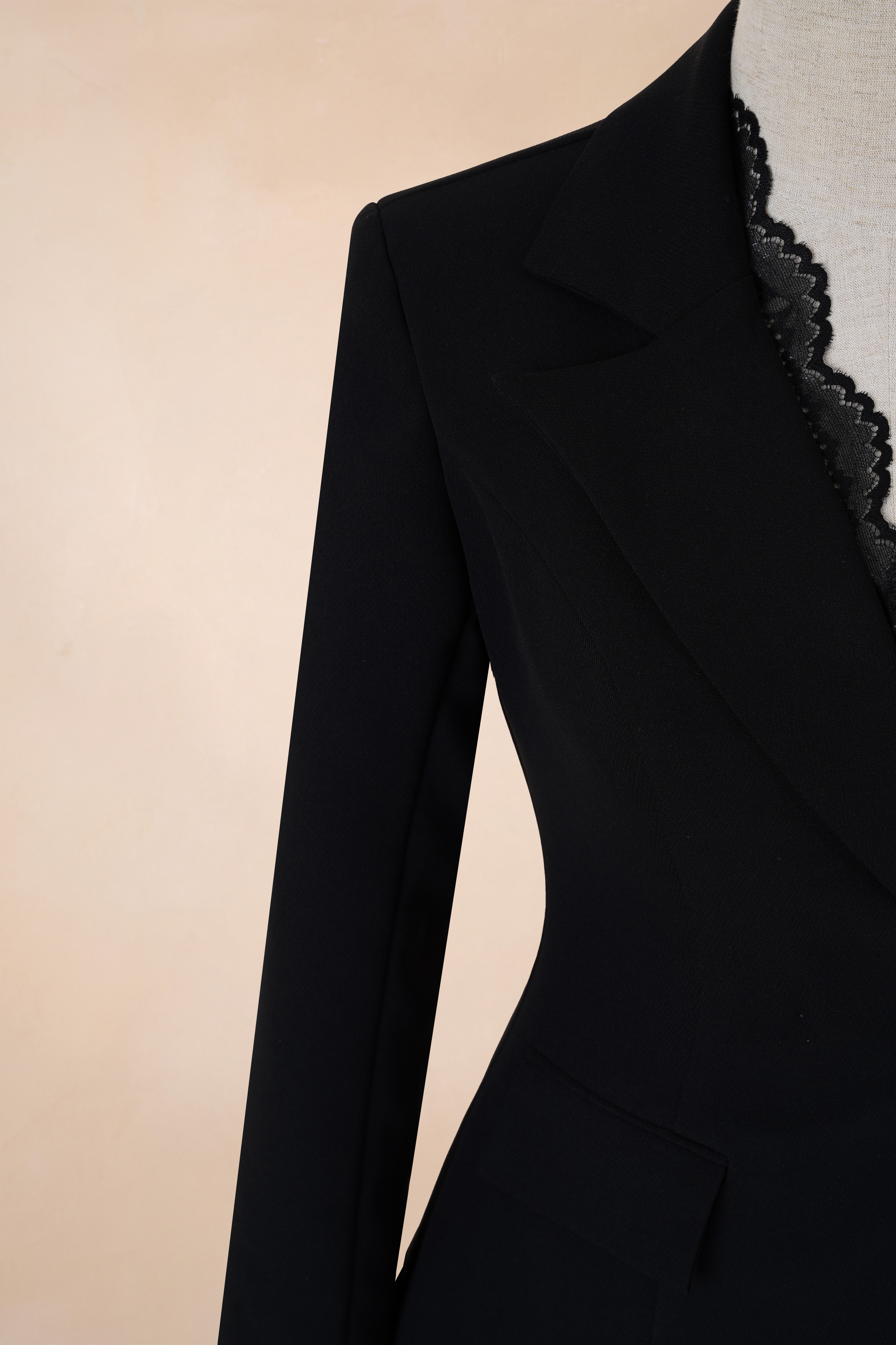 Áo Vest Phối Ren Nắp Túi_thumbnail_3